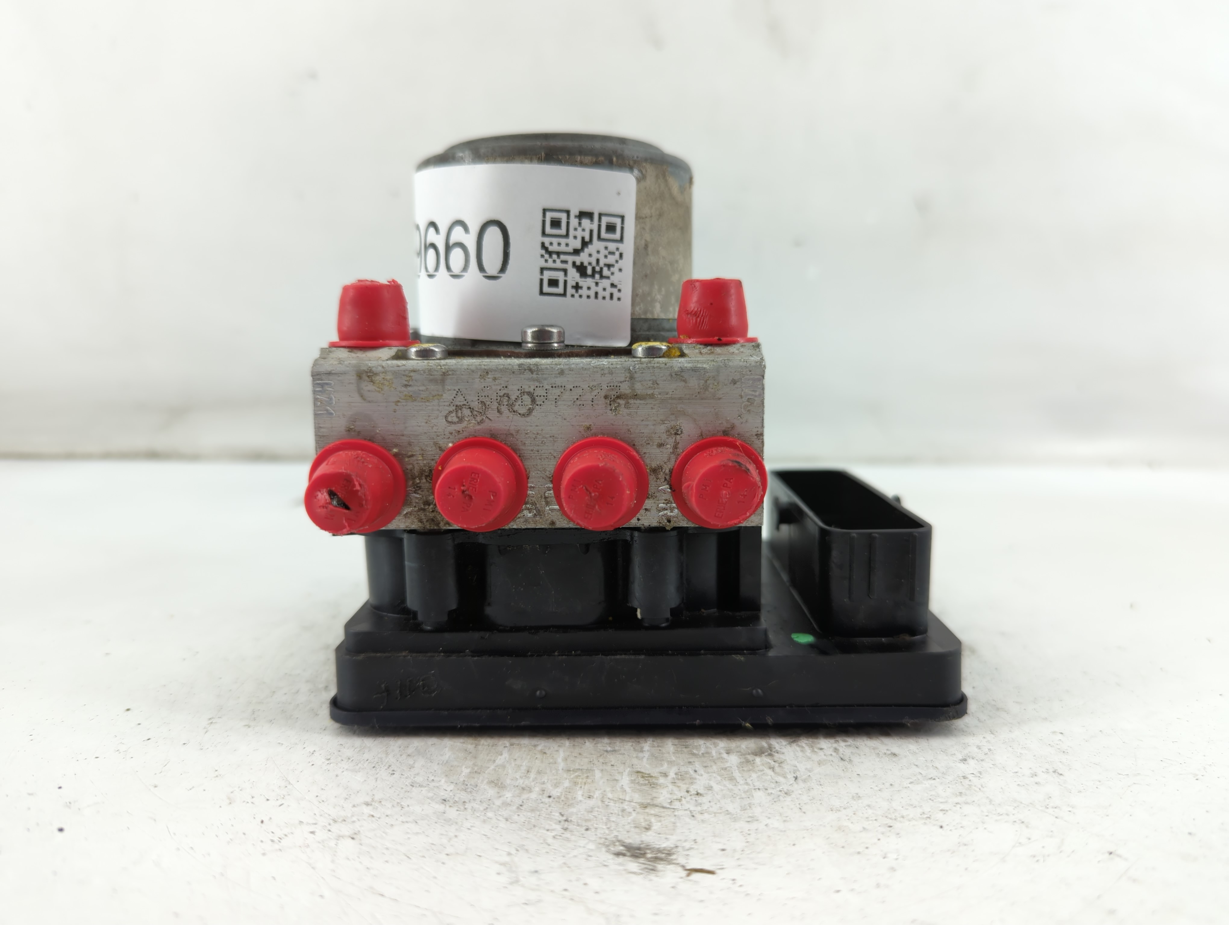Picture of 2015-2017 Jeep Renegade Abs Pump Control Module 899660