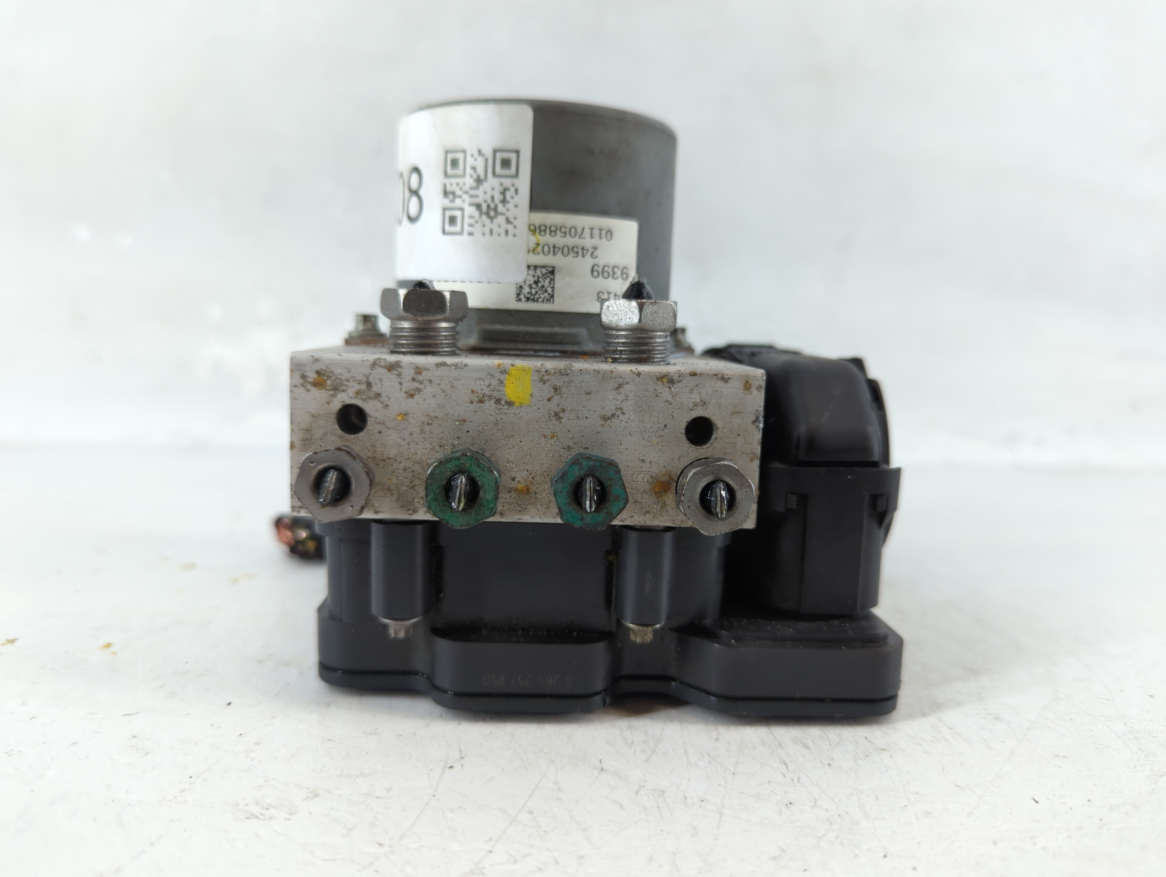 2017-2017 Chevrolet Malibu Abs Pump Control Module 899708 - Oemusedautoparts1.com