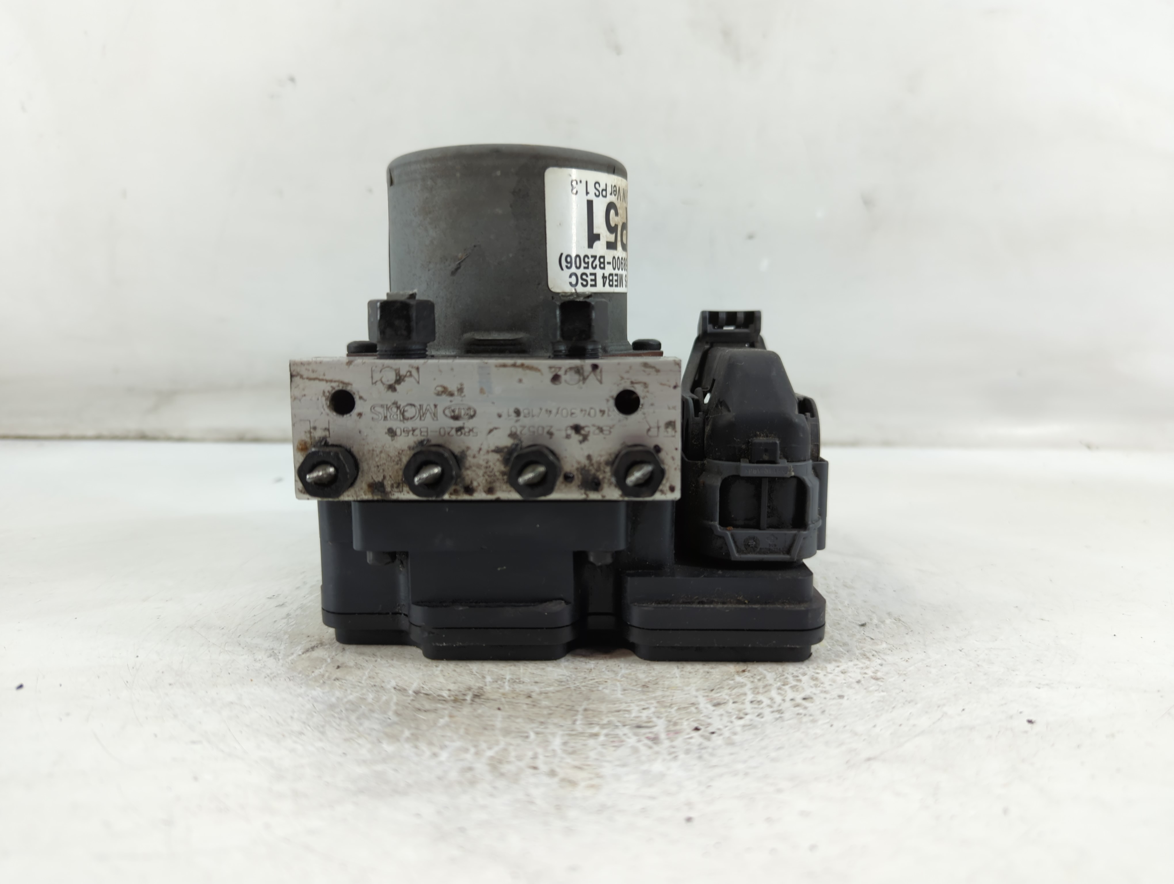2014-2015 Kia Soul Abs Pump Control Module 899726 - Oemusedautoparts1.com
