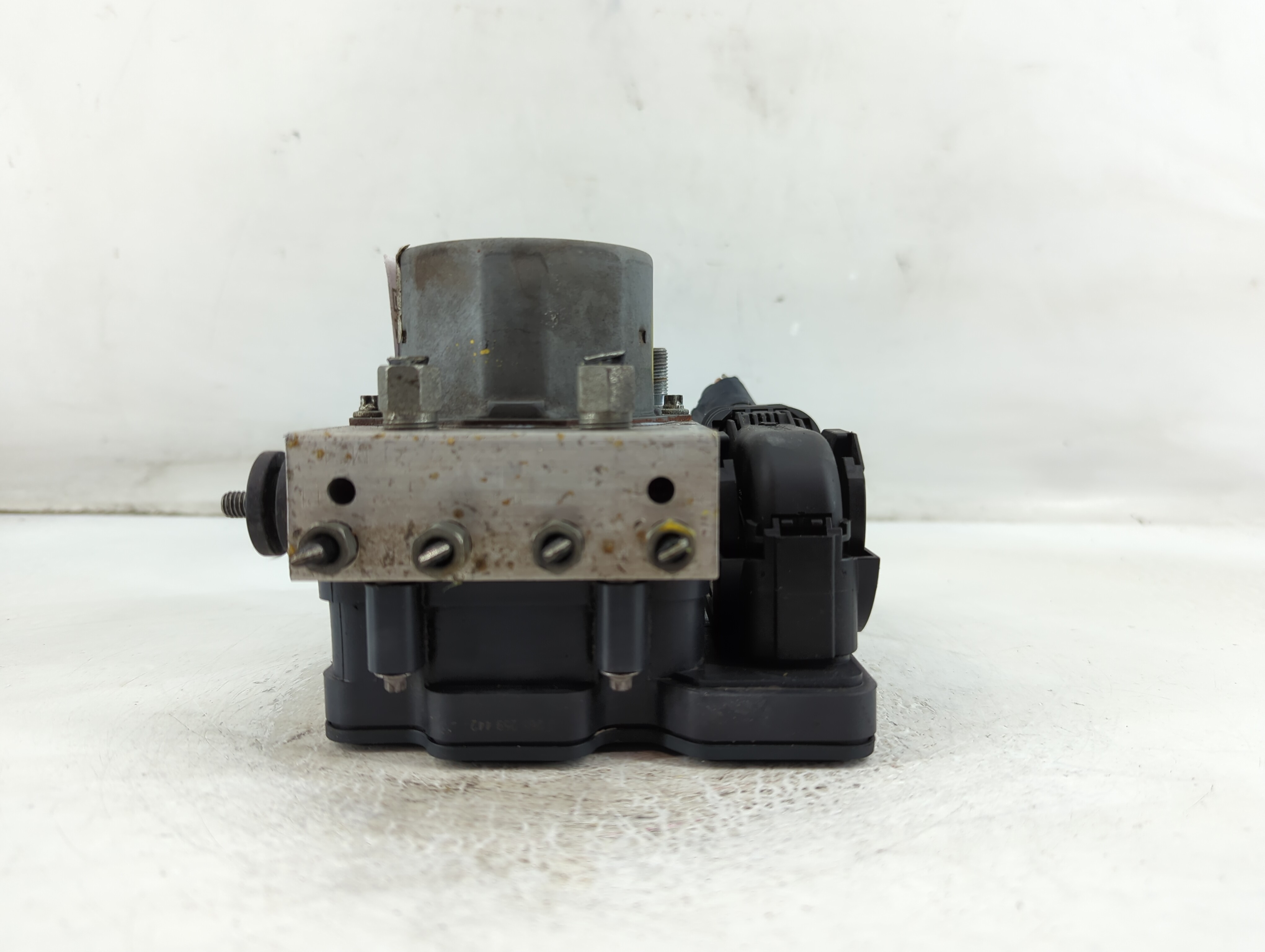 Picture of 2018-2020 Nissan Rogue Abs Pump Control Module 899802