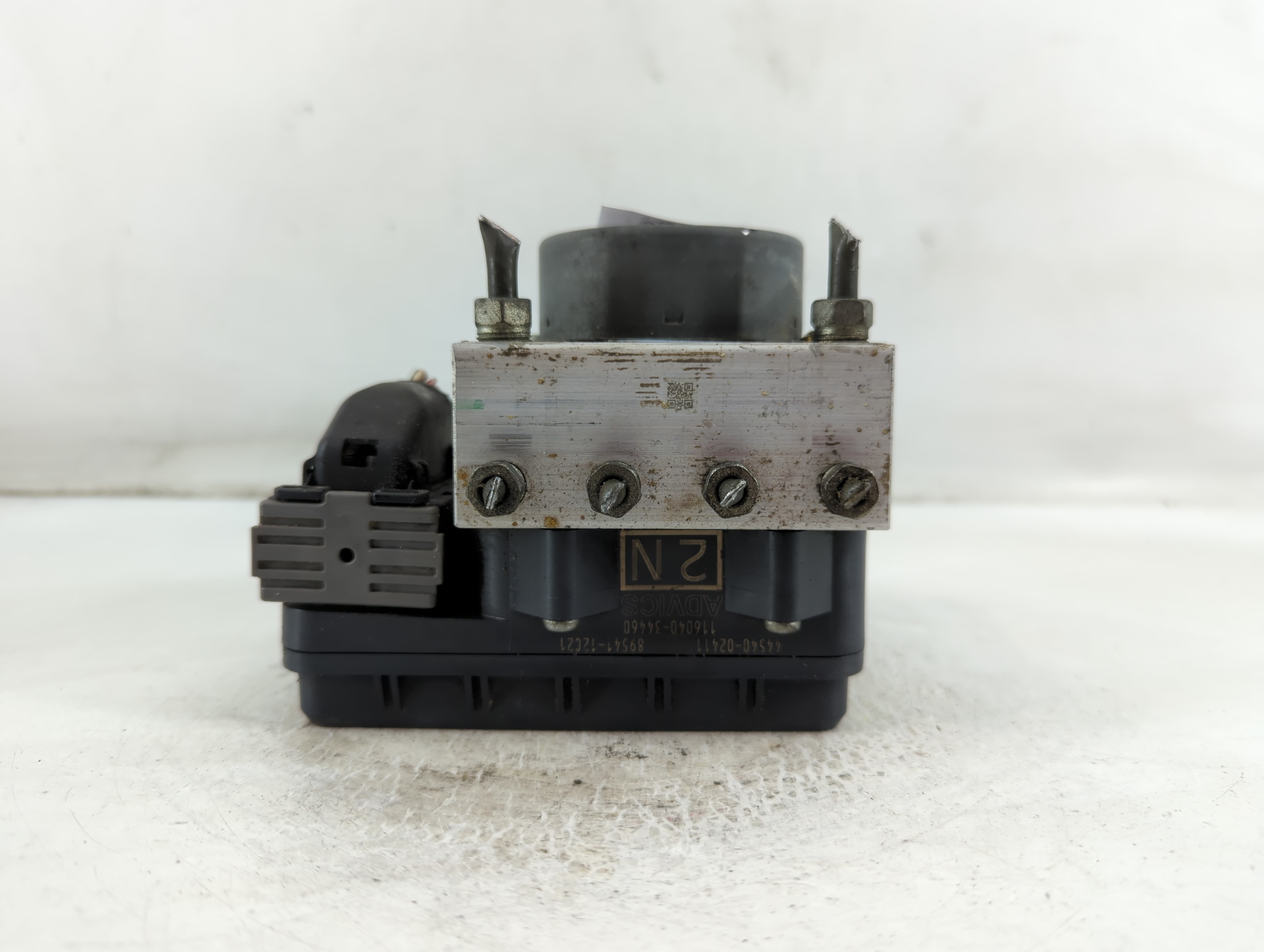 2015-2015 Toyota Corolla Abs Pump Control Module 899804 - Oemusedautoparts1.com