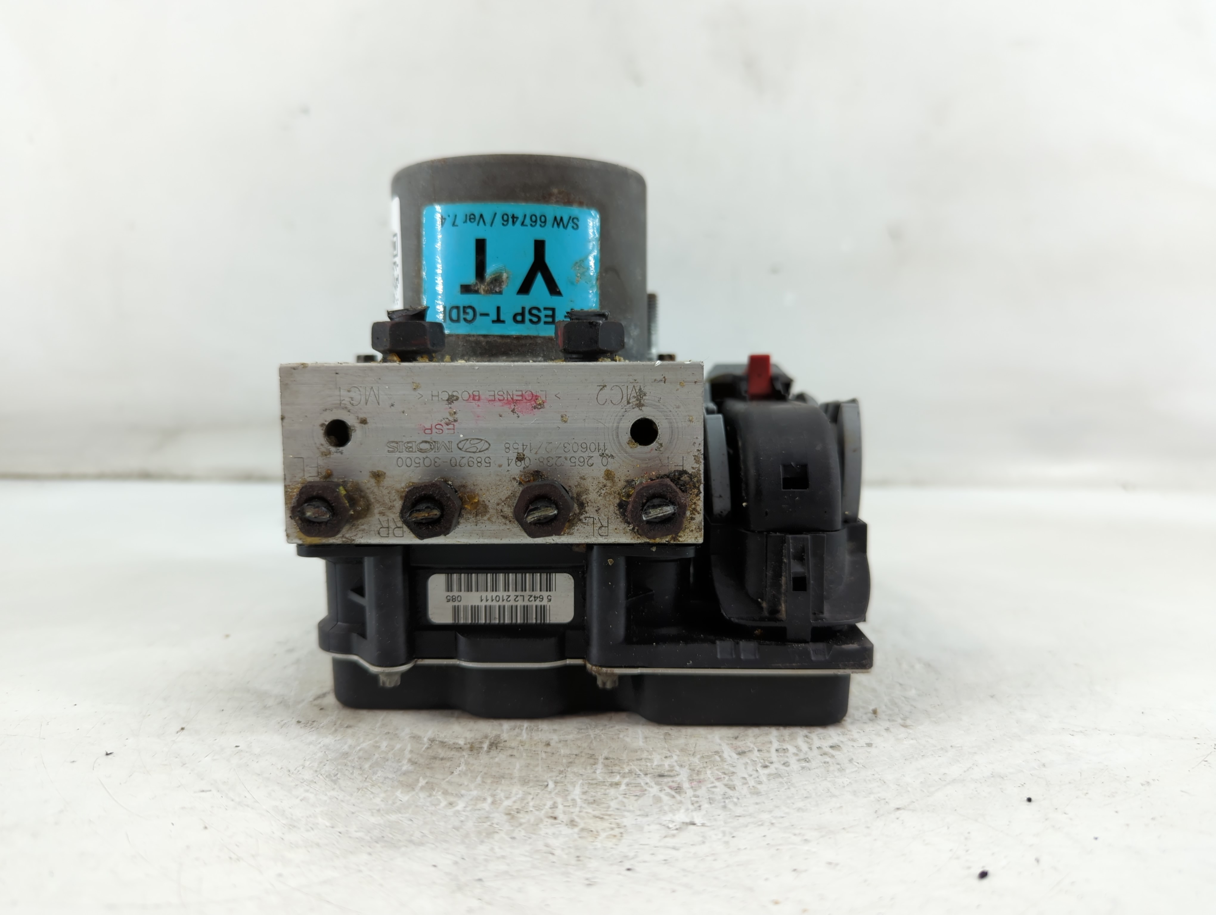 Picture of Hyundai Sonata Sonata Abs Pump Control Module 899808