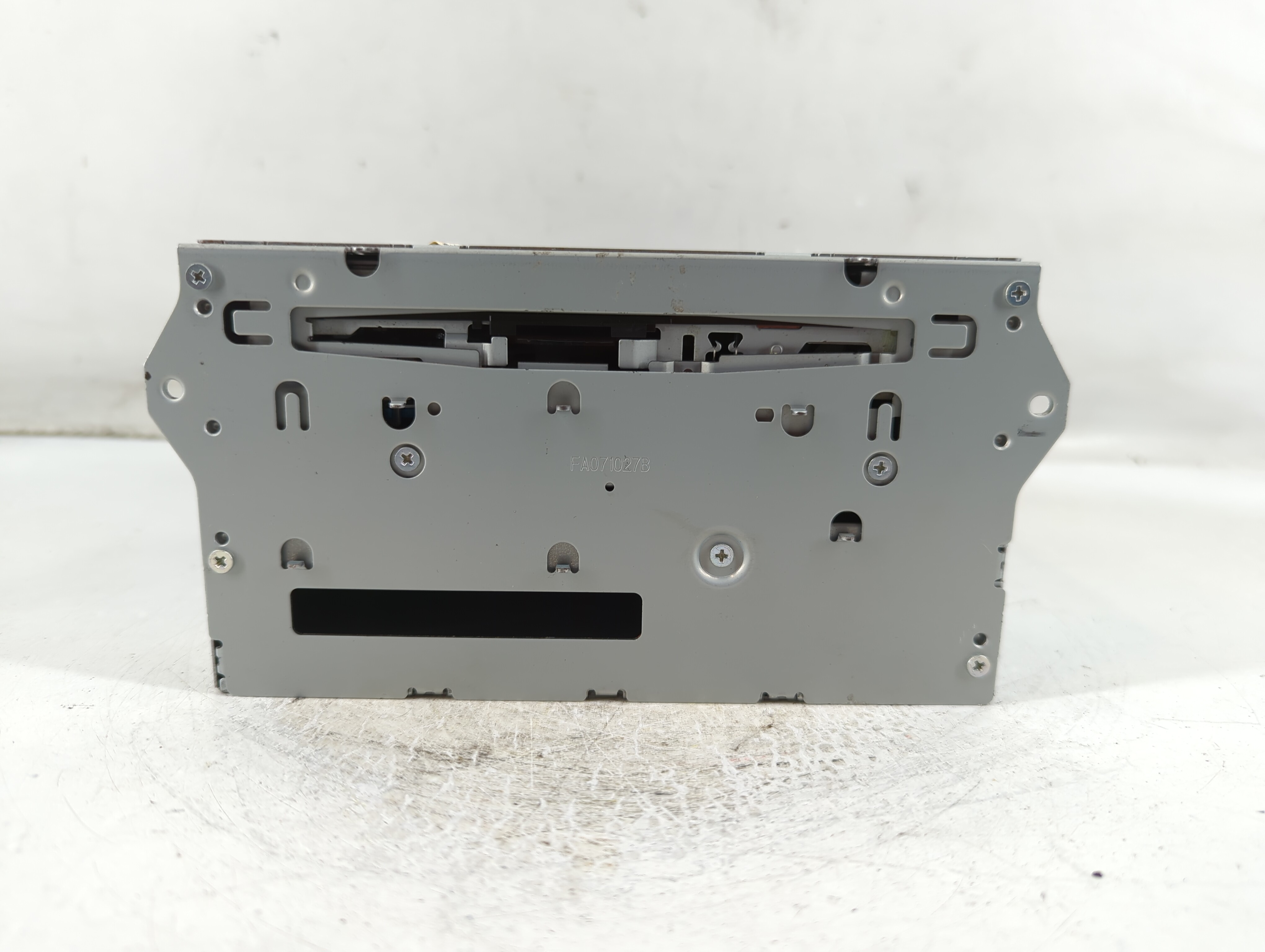 2009-2010 Nissan Murano Am Fm Cd Player Radio Receiver 899878 - Oemusedautoparts1.com