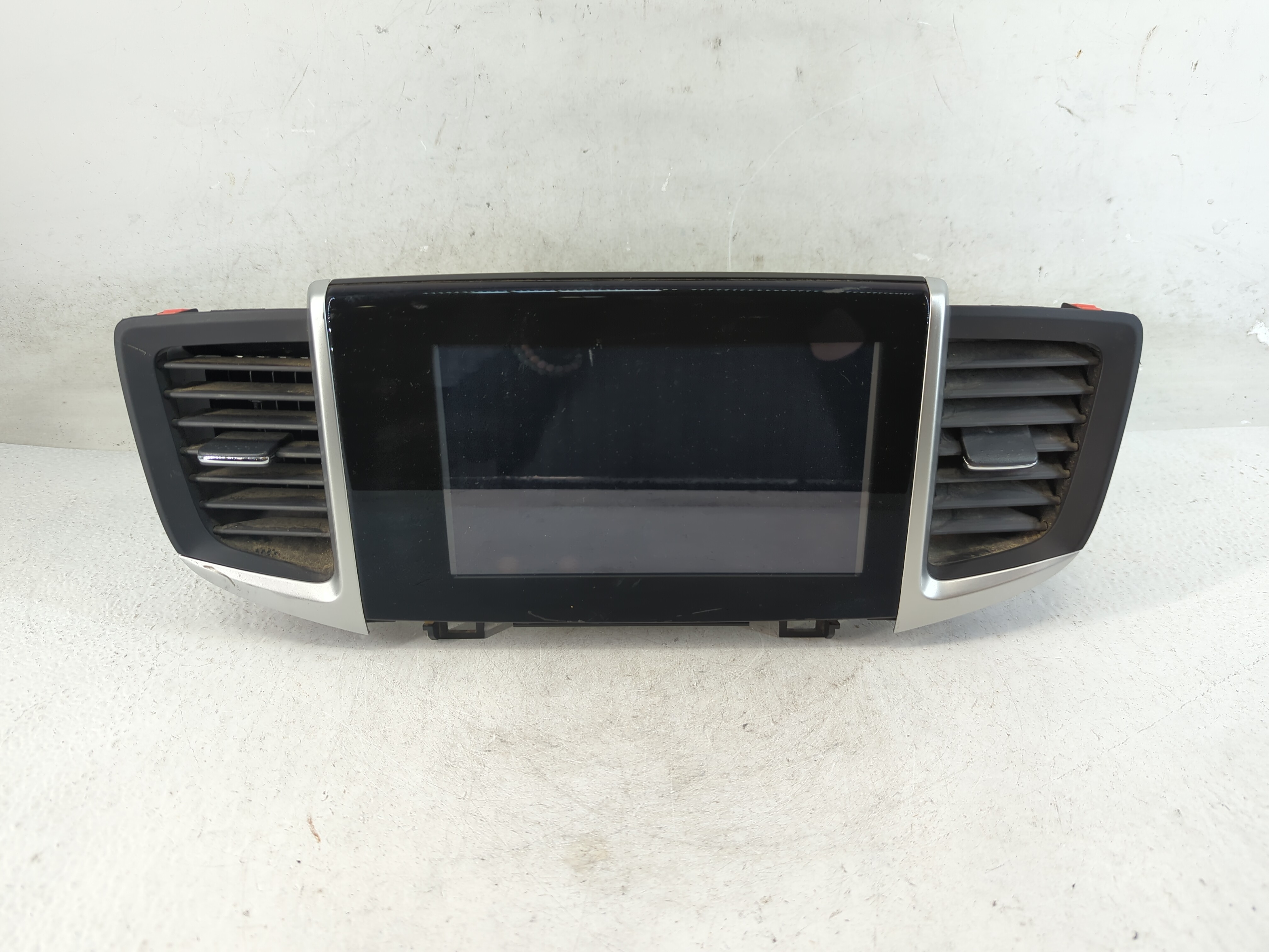 2016-2019 Honda Pilot Am Fm Cd Player Radio Receiver 899926 - Oemusedautoparts1.com
