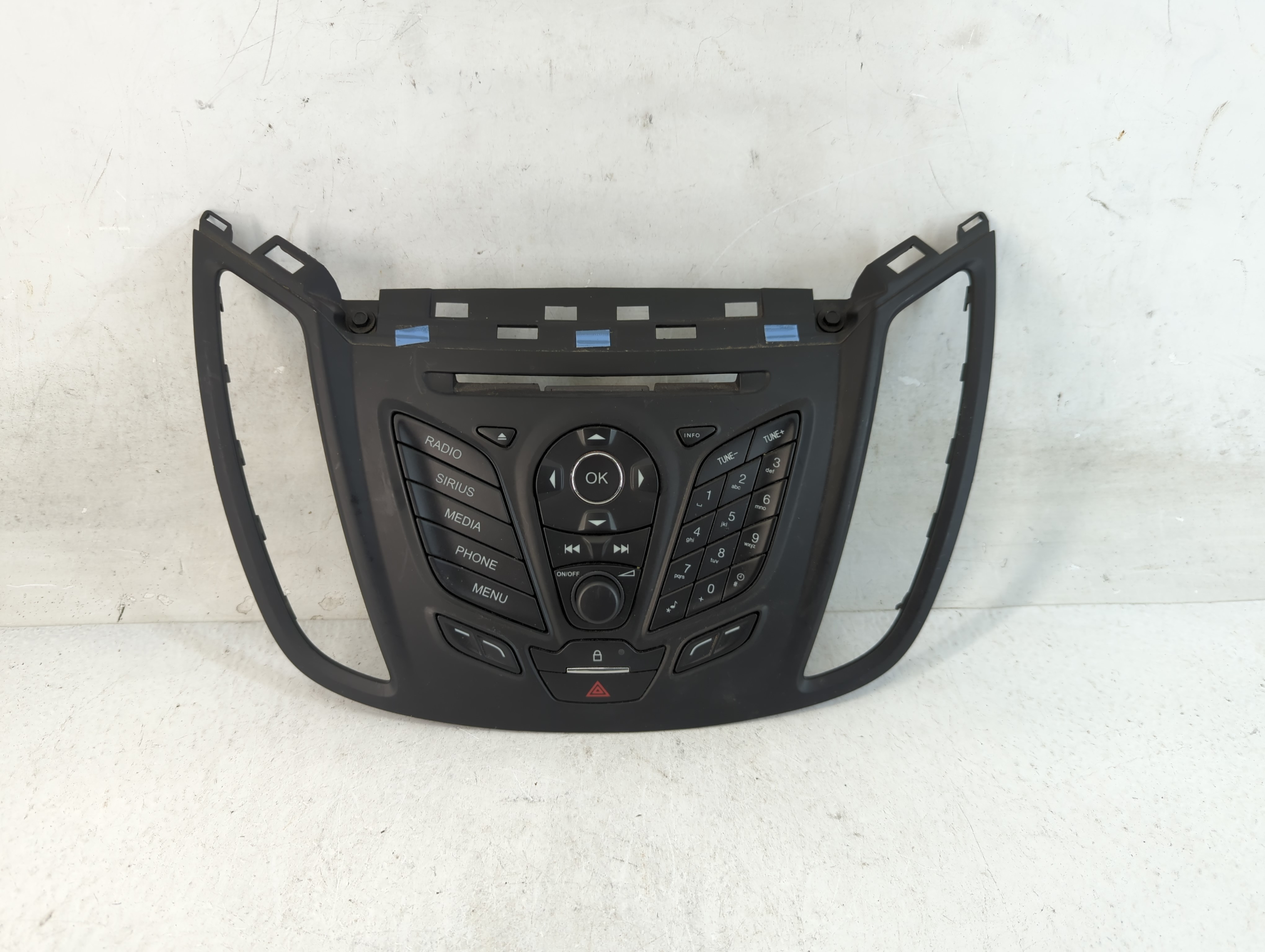2013-2016 Ford Escape Am Fm Cd Player Radio Receiver 899933 - Oemusedautoparts1.com