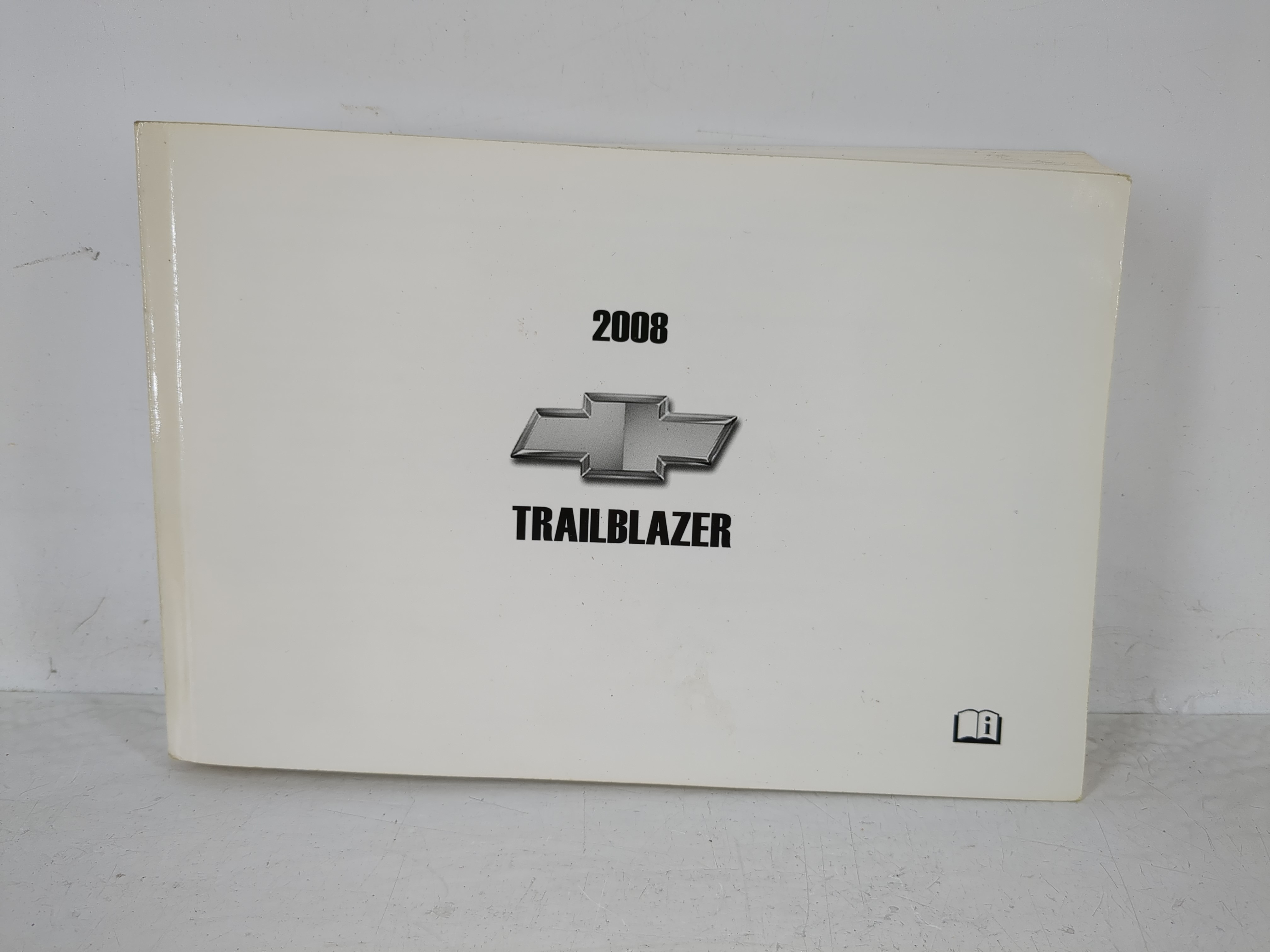Picture of 2008 Chevrolet Trailblazer Owners Manual Book Guide 899970