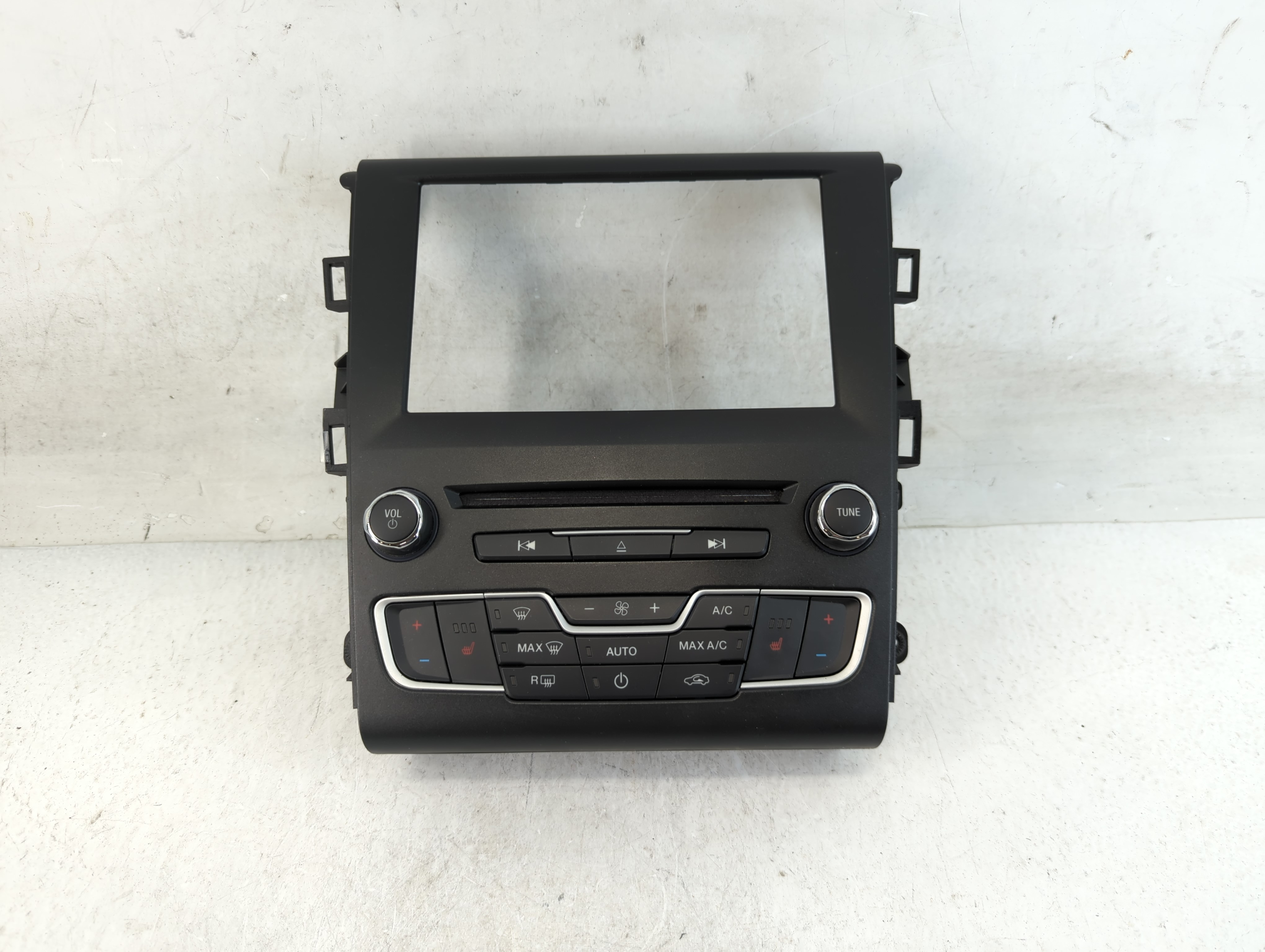 2017-2020 Ford Fusion Am Fm Cd Player Radio Receiver 900042 - Oemusedautoparts1.com