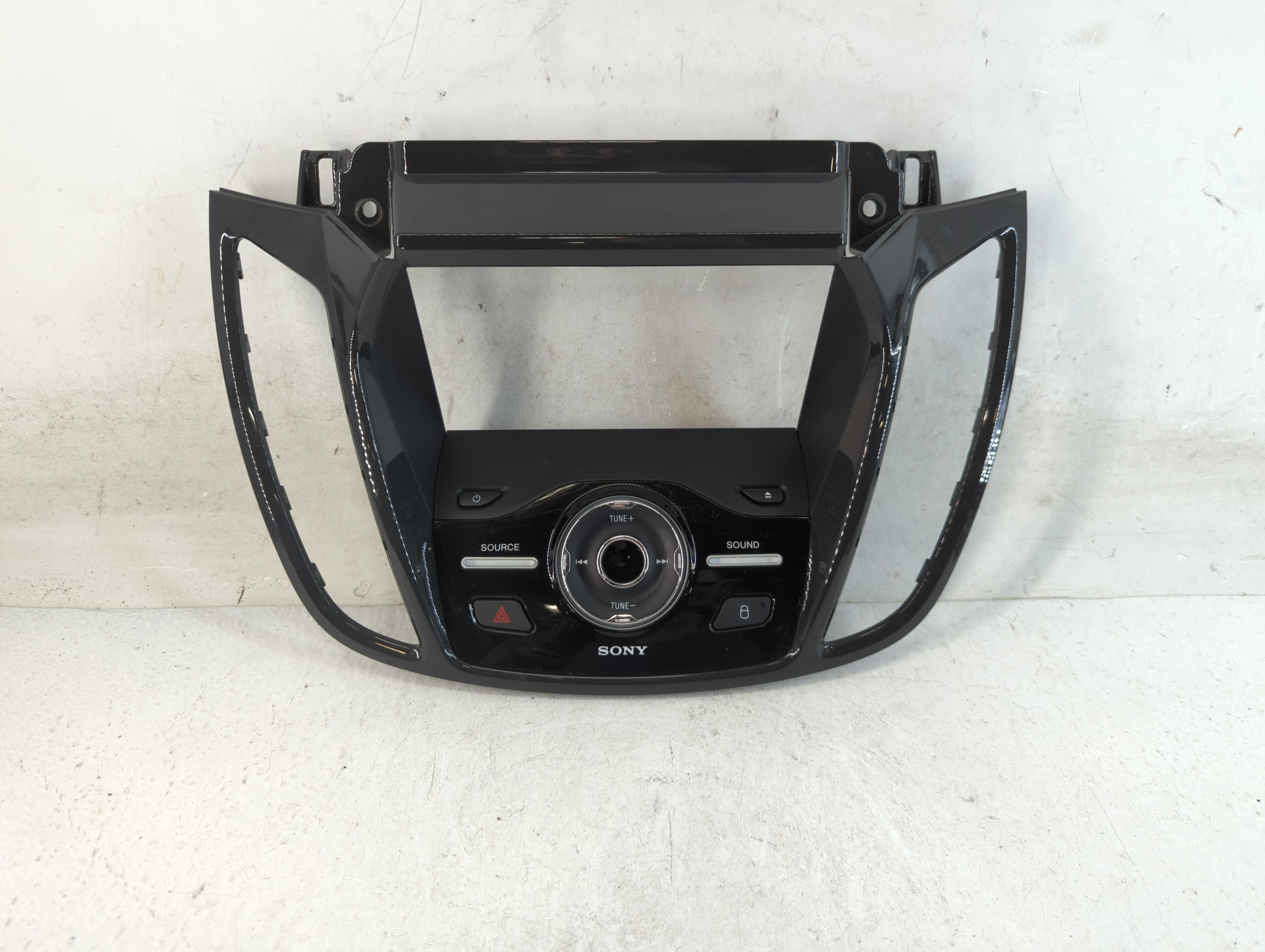 2013-2016 Ford Escape Am Fm Cd Player Radio Receiver 900045 - Oemusedautoparts1.com