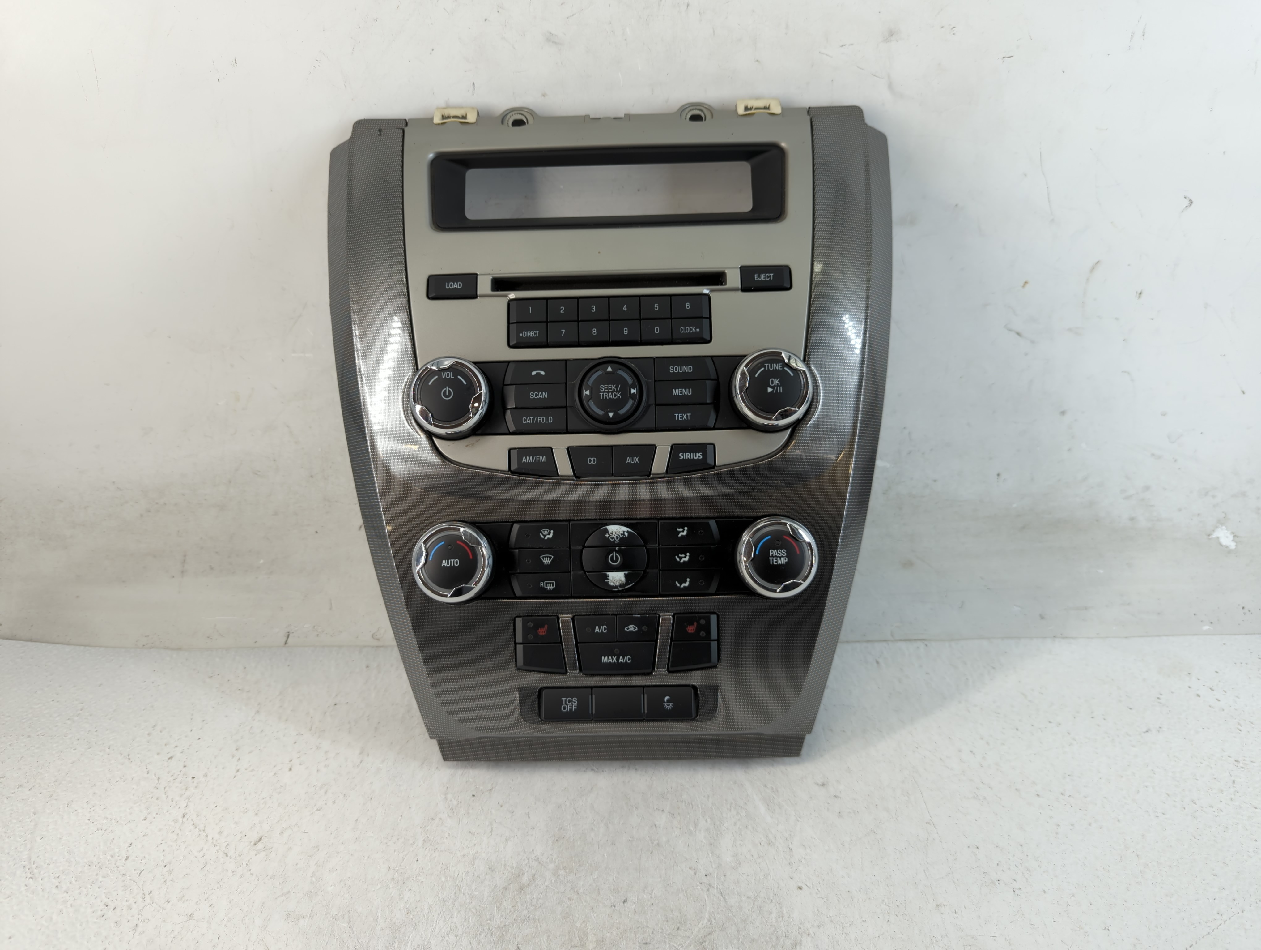 2010-2012 Ford Fusion Am Fm Cd Player Radio Receiver 900047 - Oemusedautoparts1.com