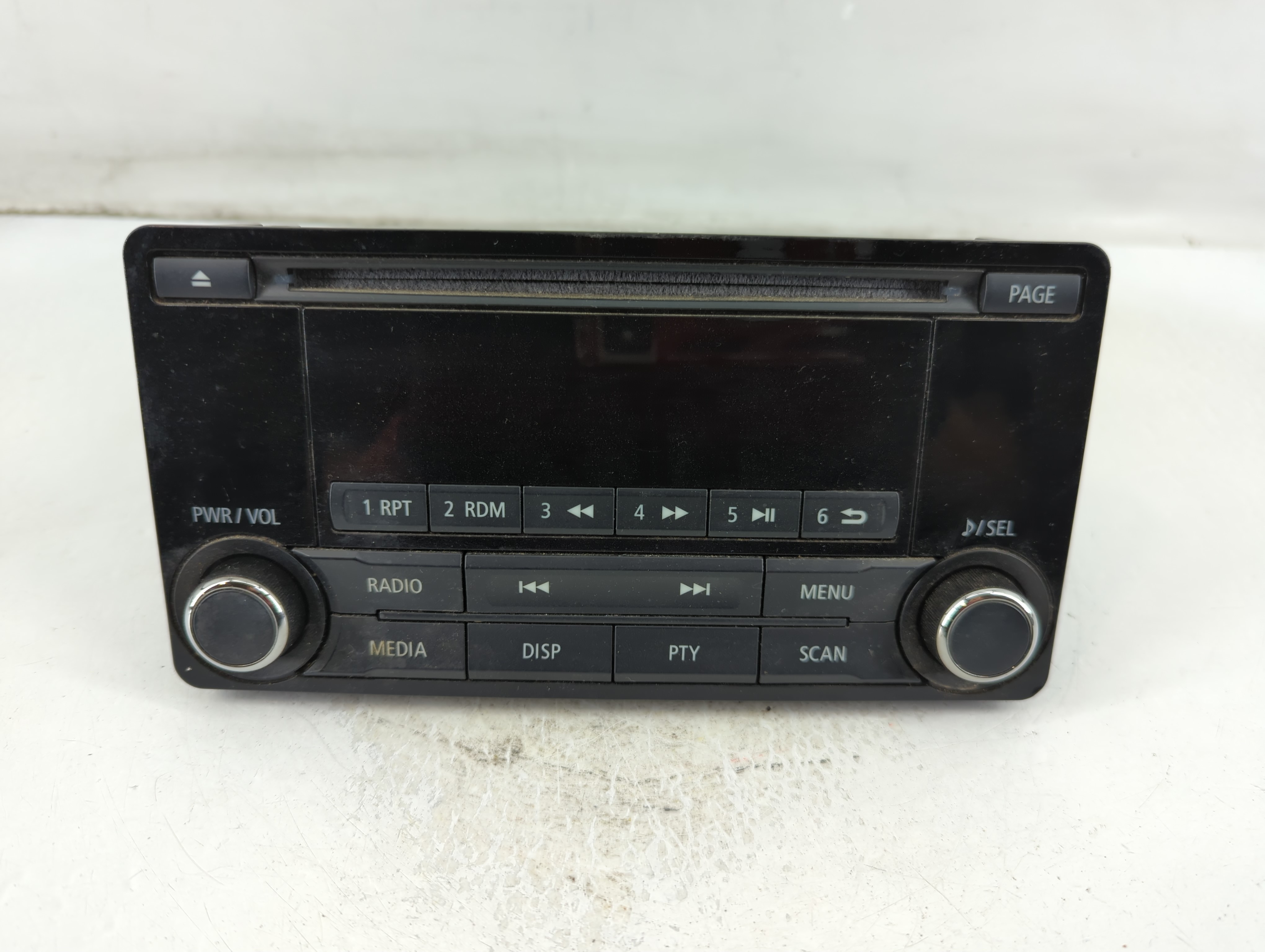 2015-2017 Mitsubishi Outlander Sport Am Fm Cd Player Radio Receiver 900144 - Oemusedautoparts1.com