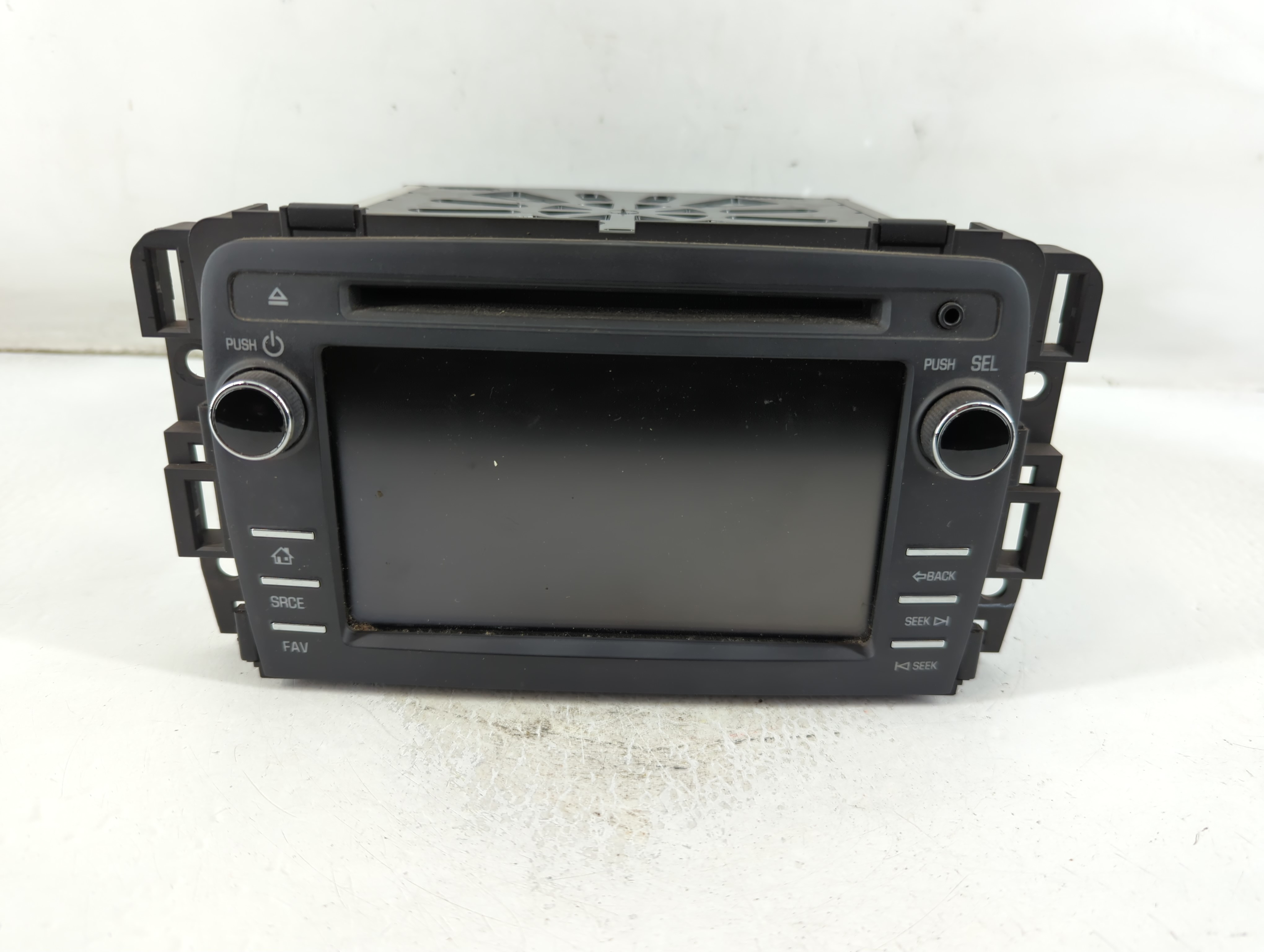 2015-2015 Chevrolet Traverse Am Fm Cd Player Radio Receiver 900146 - Oemusedautoparts1.com