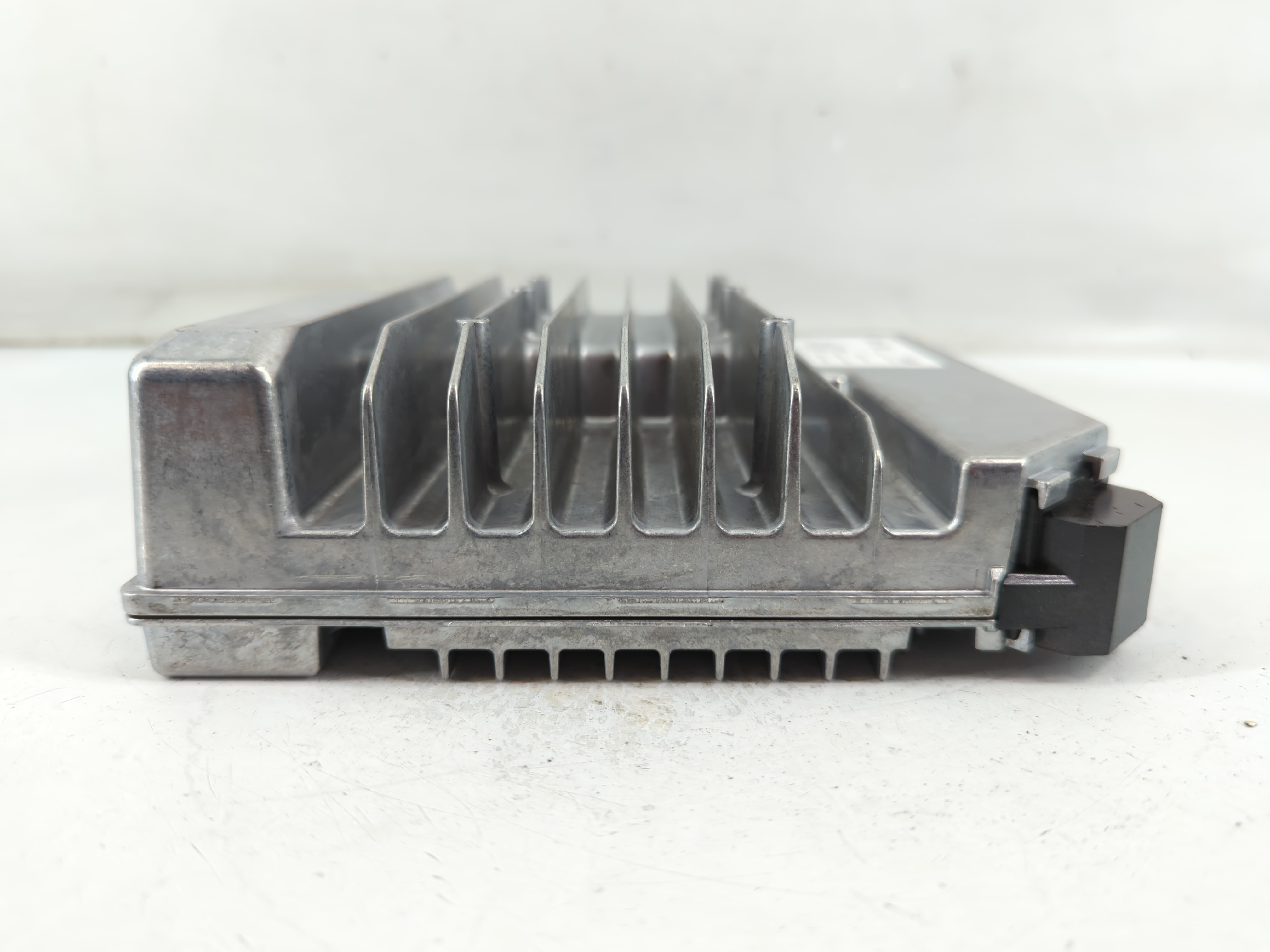 Picture of Gmc Terrain Am Fm Cd Player Radio Receiver 900172