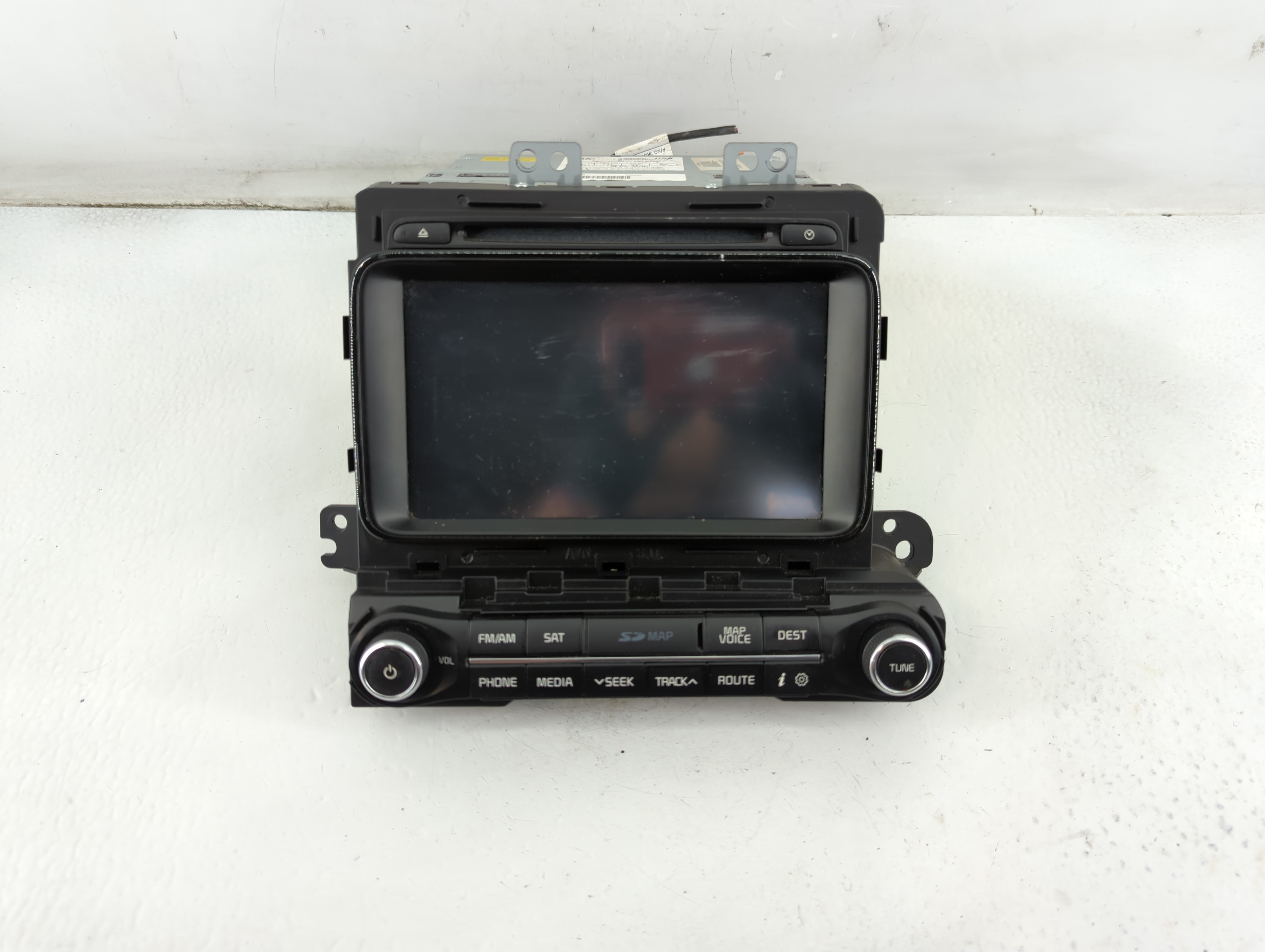 Picture of 2014-2015 Kia Optima Am Fm Cd Player Radio Receiver 900382