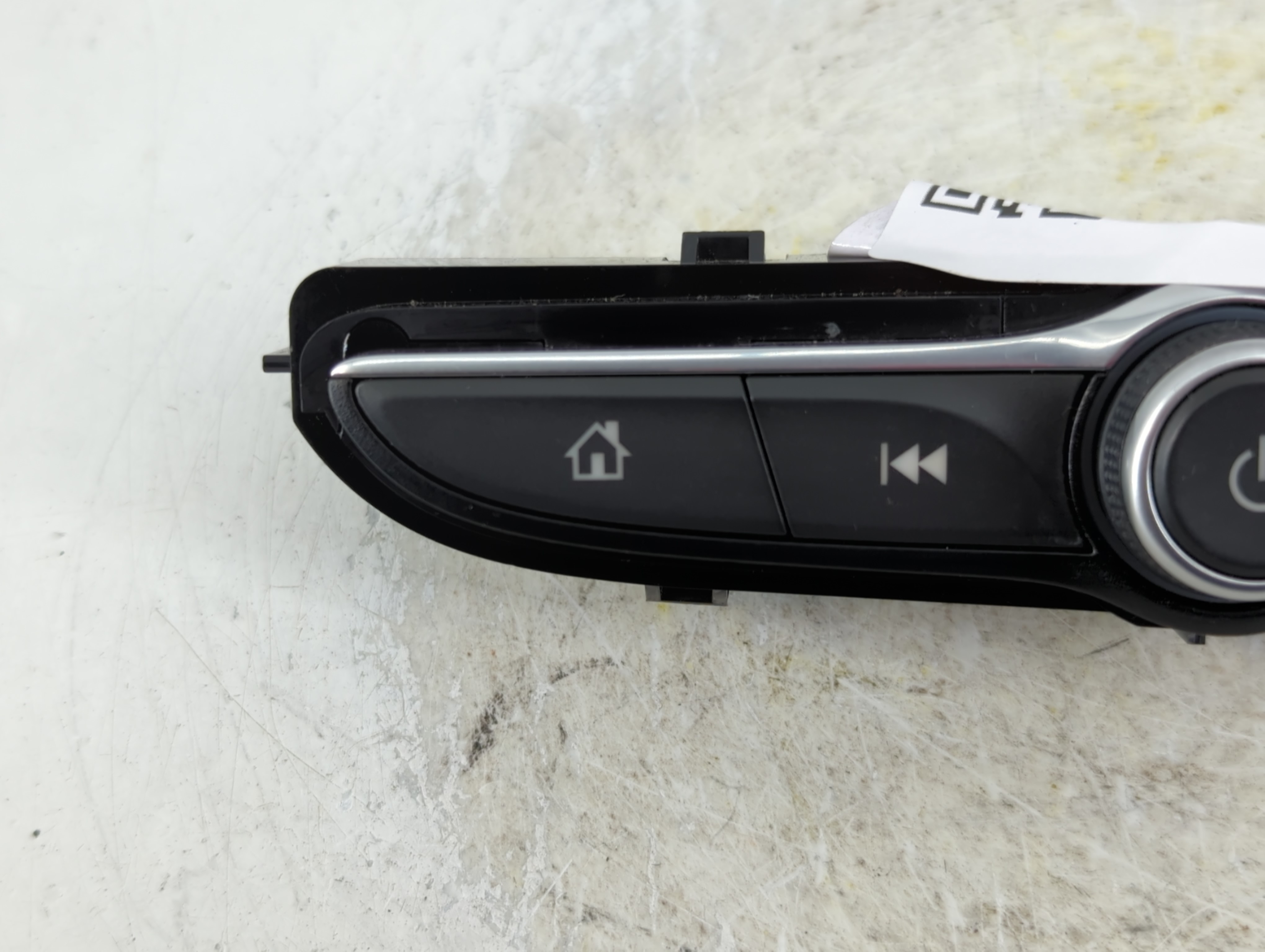 2019-2022 Chevrolet Equinox Am Fm Cd Player Radio Receiver 900388 - Oemusedautoparts1.com