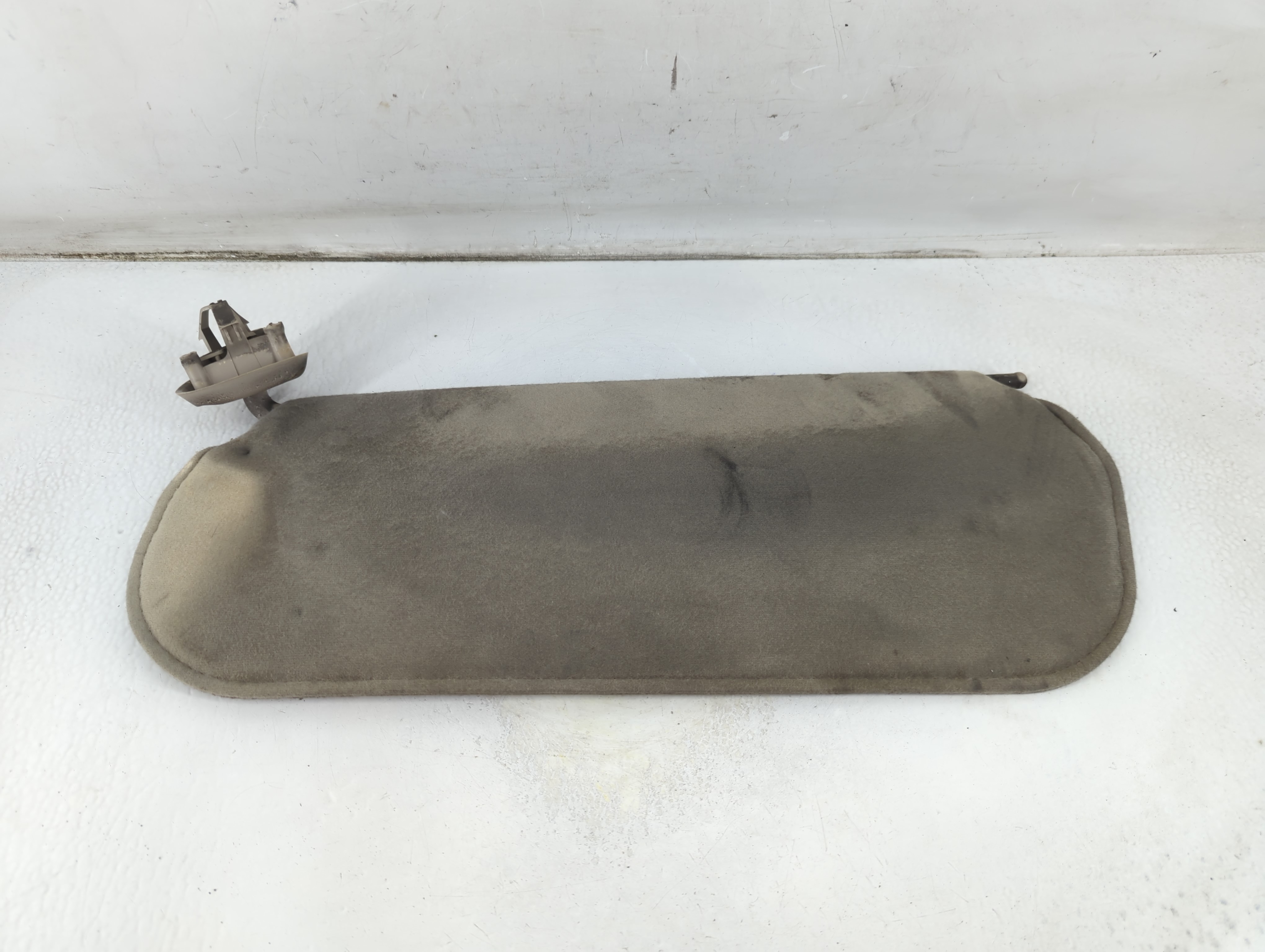 Picture of 2003-2021 Chevrolet Express 3500 Driver Sun Visor Mirror Left Sunvisor 900412