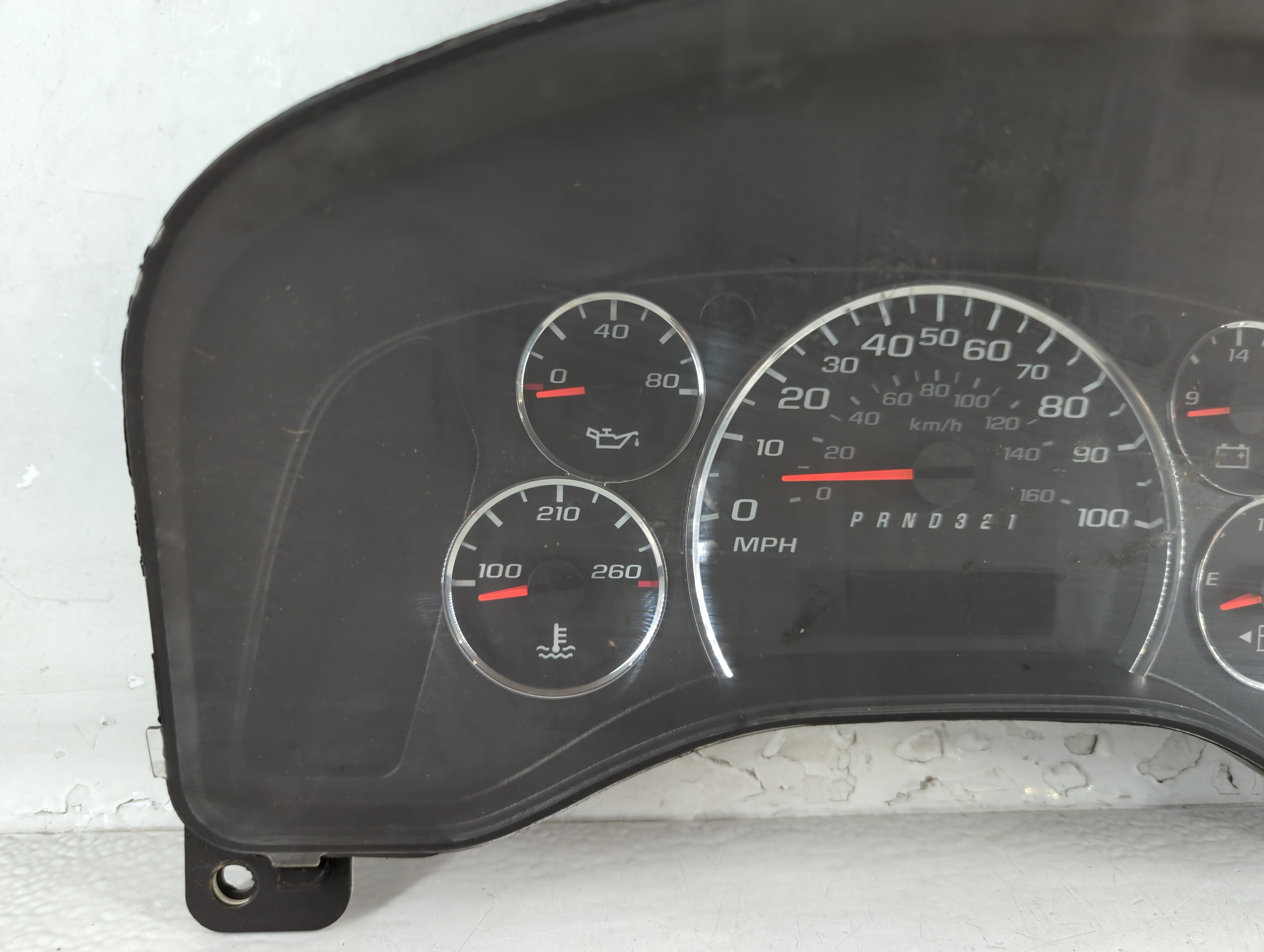 Picture of Chevrolet Express 3500 Speedometer Instrument Cluster Gauges 25877887 900414
