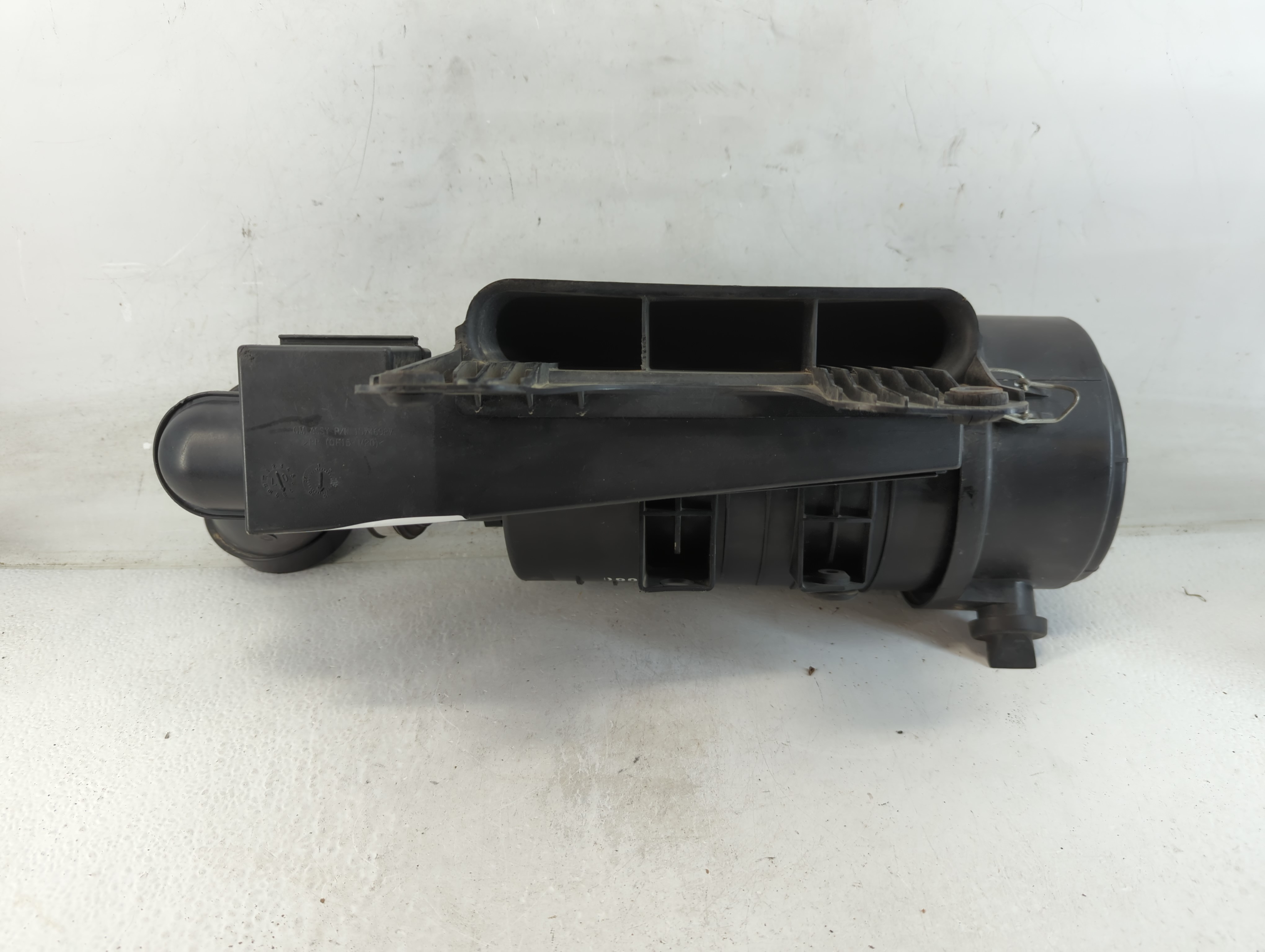 Picture of 2007-2015 Chevrolet Express 3500 Air Cleaner Intake-duct Hose Tube 900455