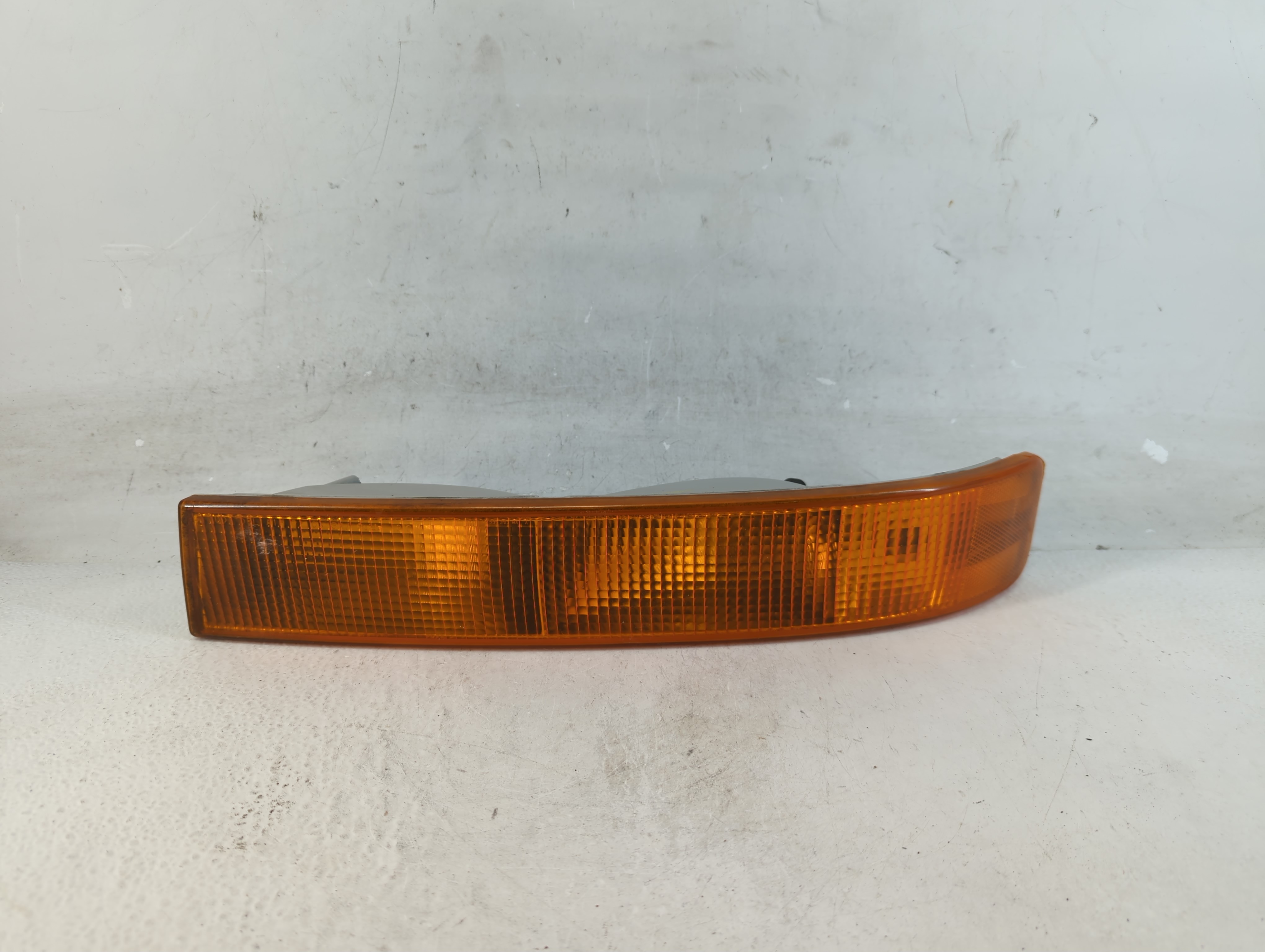Picture of 2003-2022 Chevrolet Express 3500 Driver Left Oem Front Light Lamp 900461