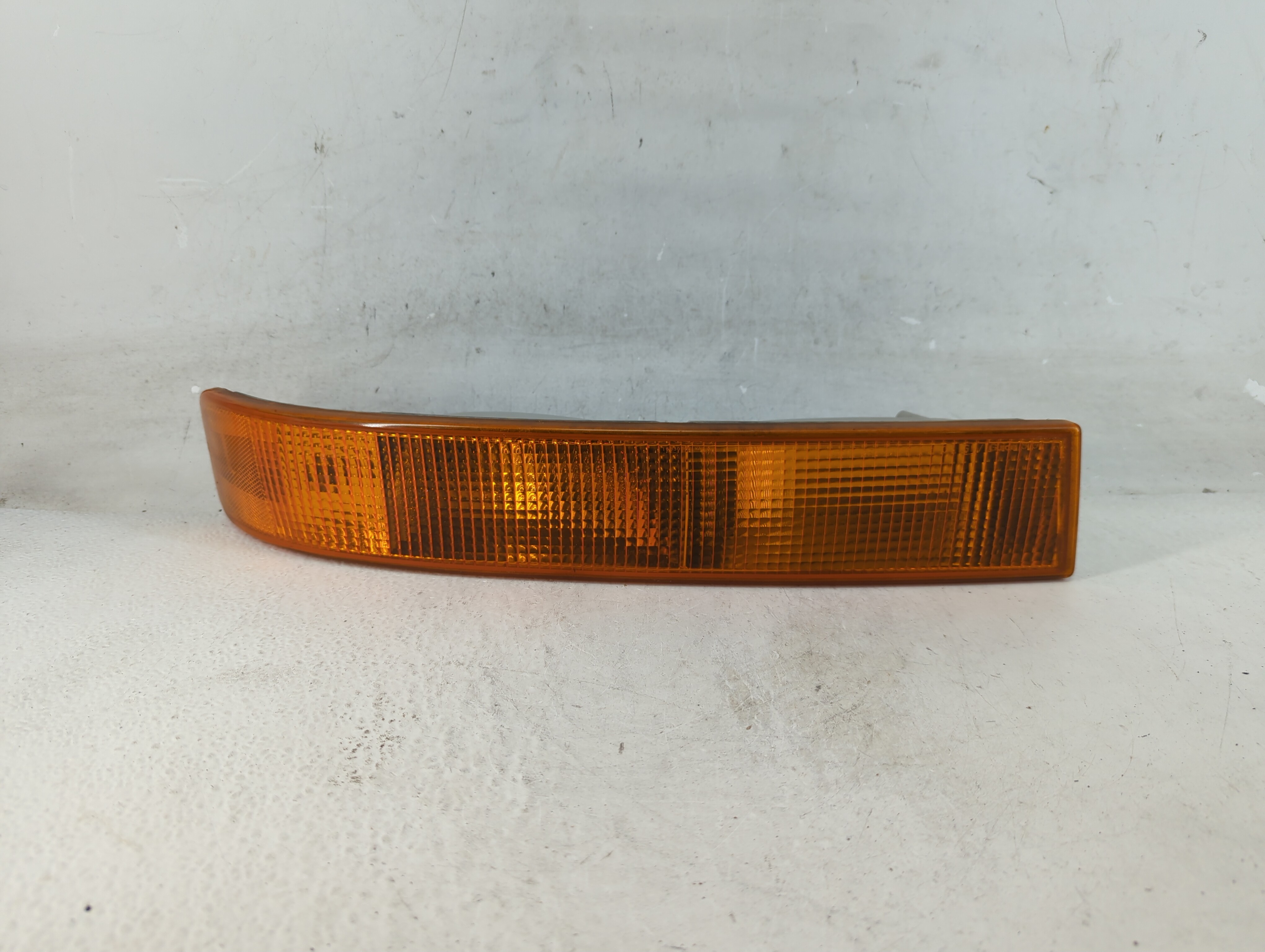 Picture of 2003-2022 Chevrolet Express 3500 Passenger Right Oem Front Light Lamp 900462