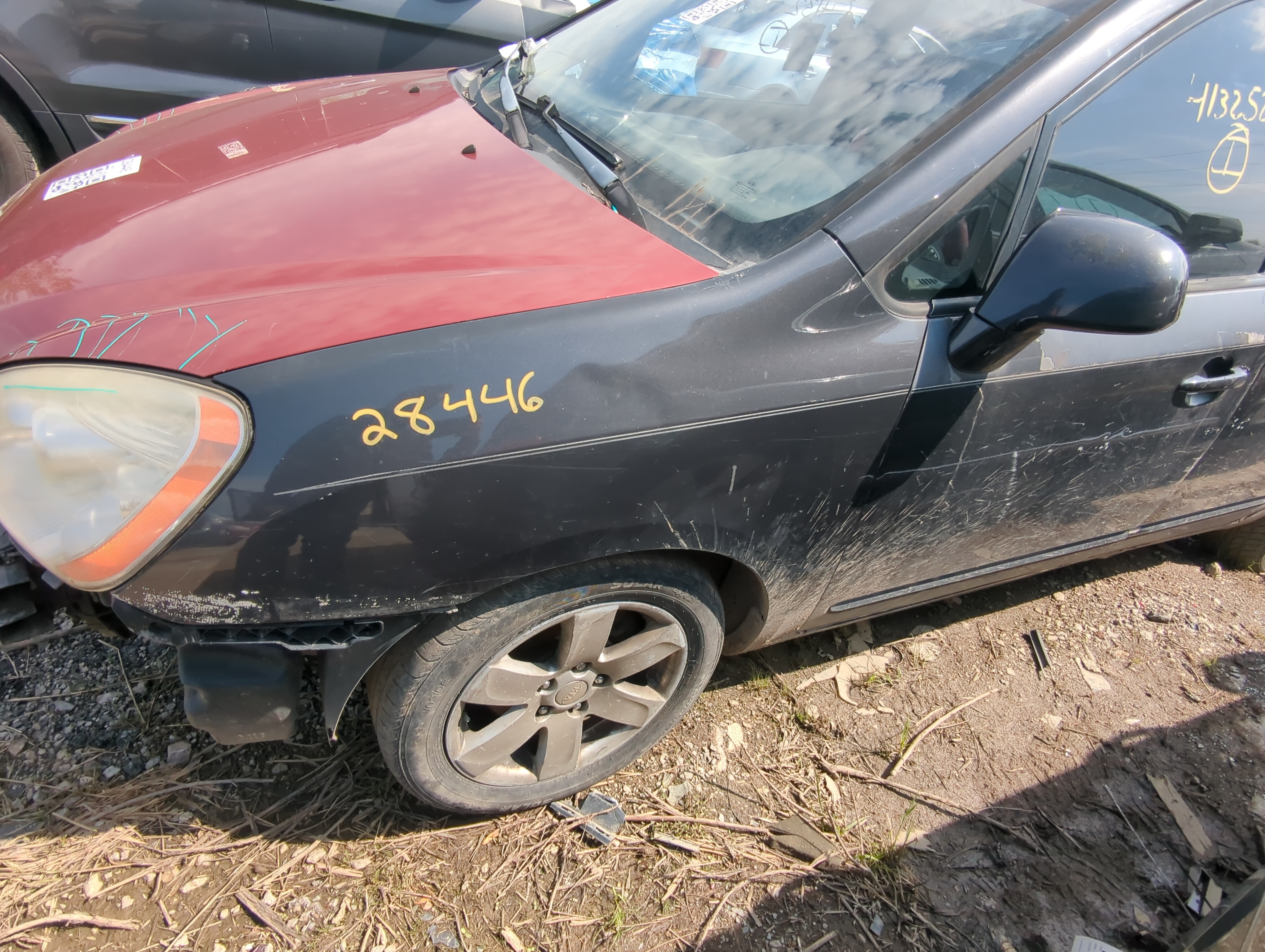 Picture of 2007-2012 Kia Rondo Driver Fender 900742