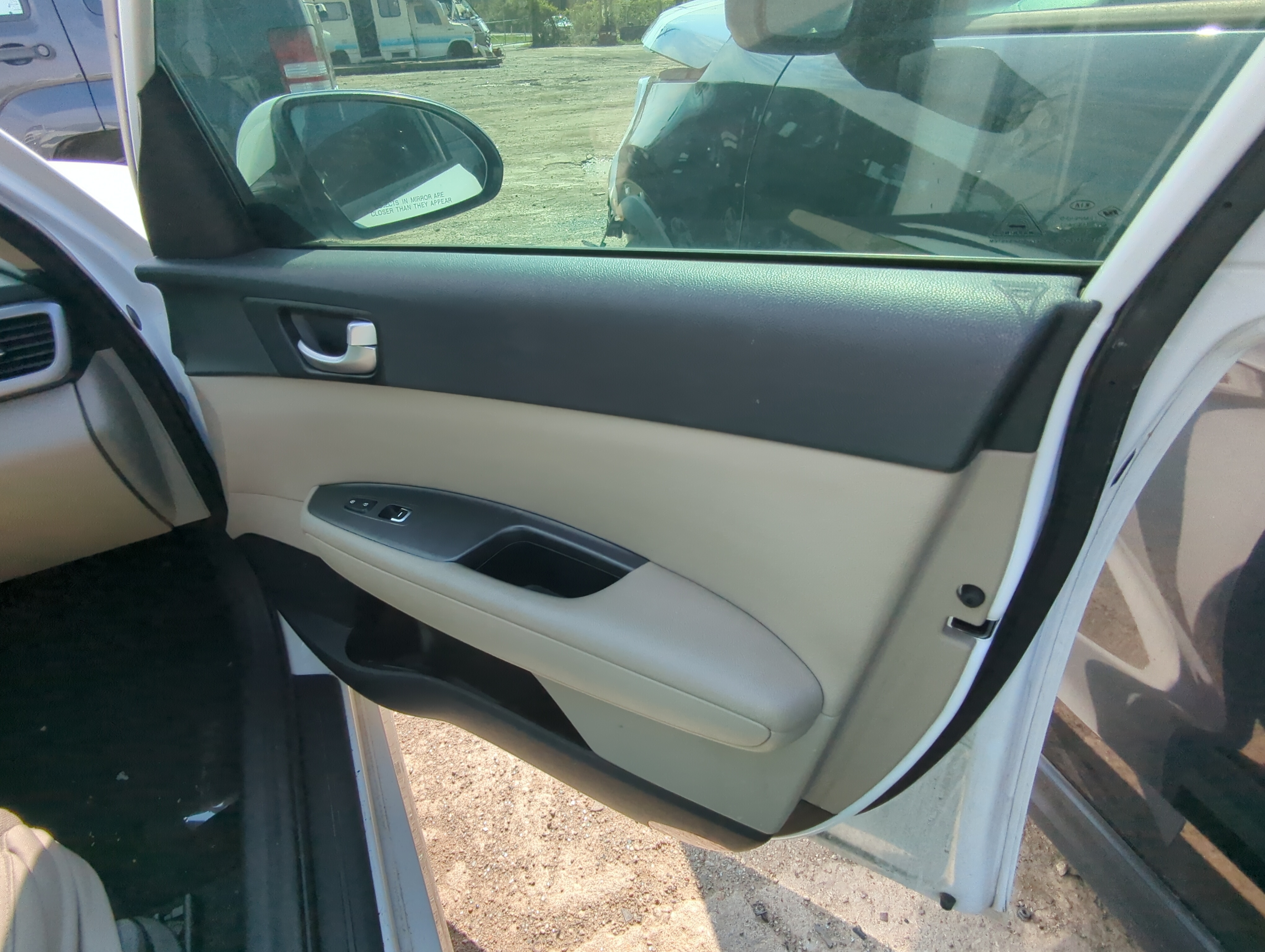 Picture of 2016 Kia Optima Front Right Passenger Interior Door Panel Trim 900890
