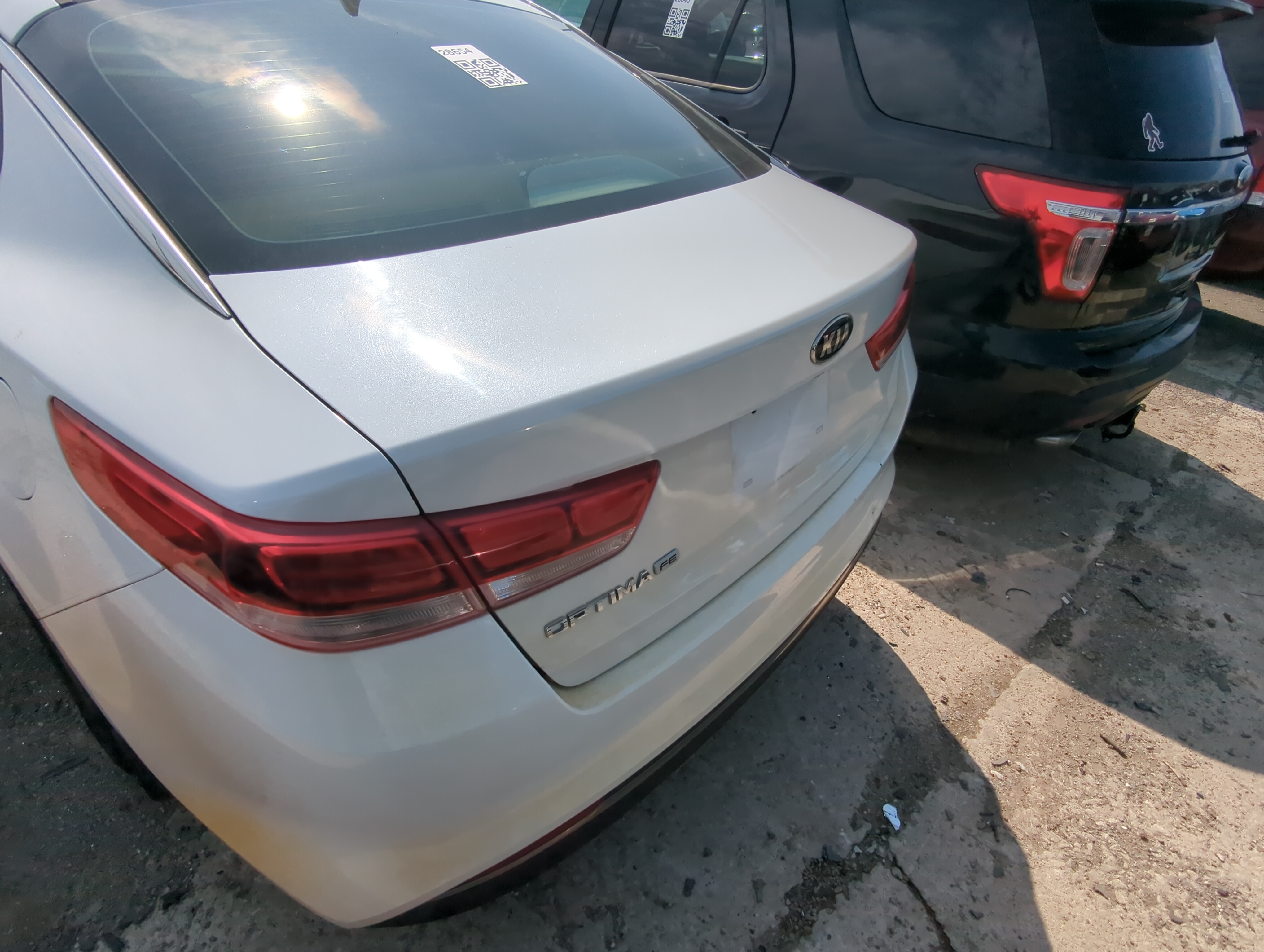 2016-2018 Kia Optima Trunk/decklid/hatch/tailgate Oem 900904 - Oemusedautoparts1.com