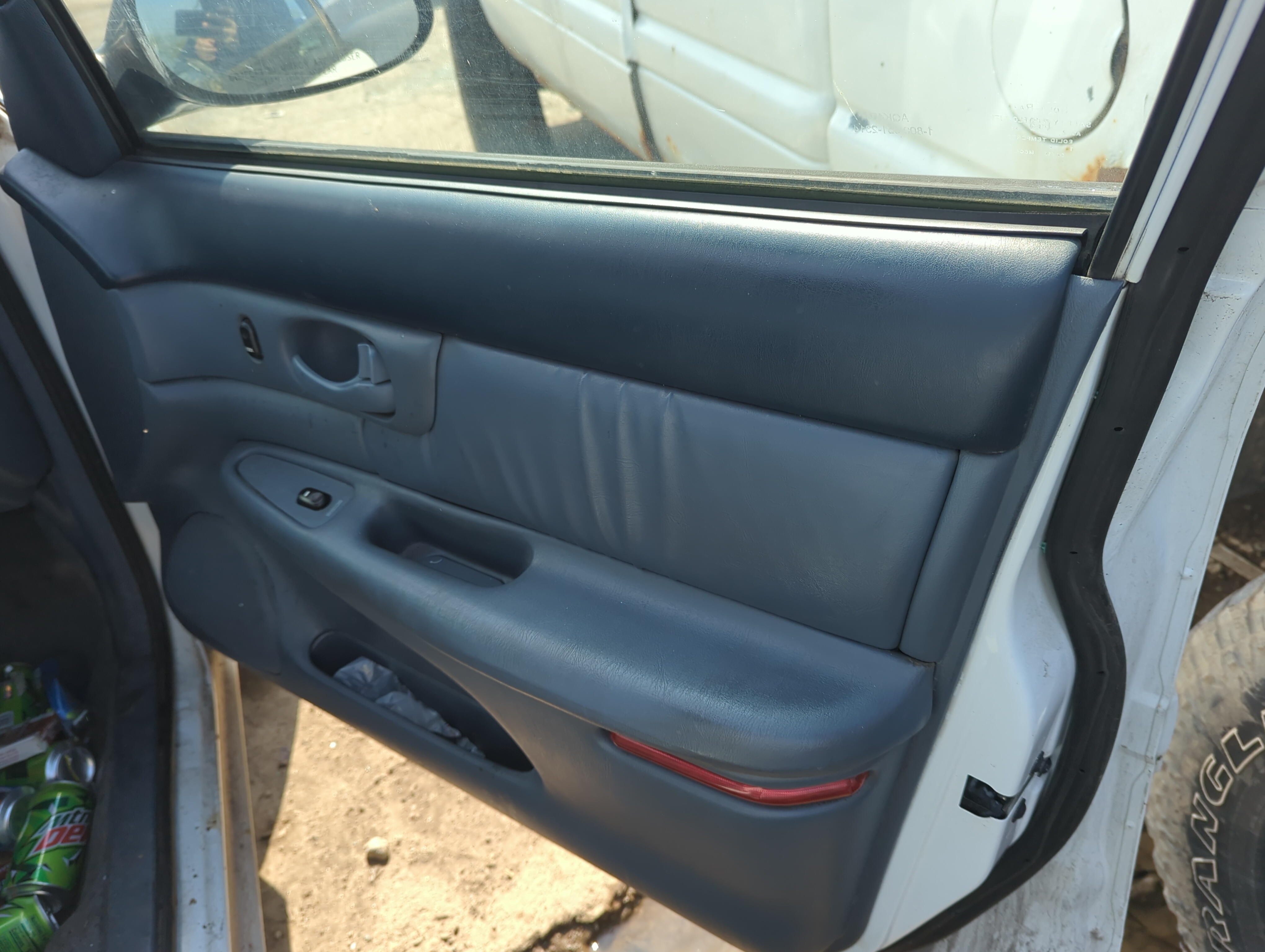 Picture of 1998 Buick Century Front Right Passenger Interior Door Panel Trim 901397
