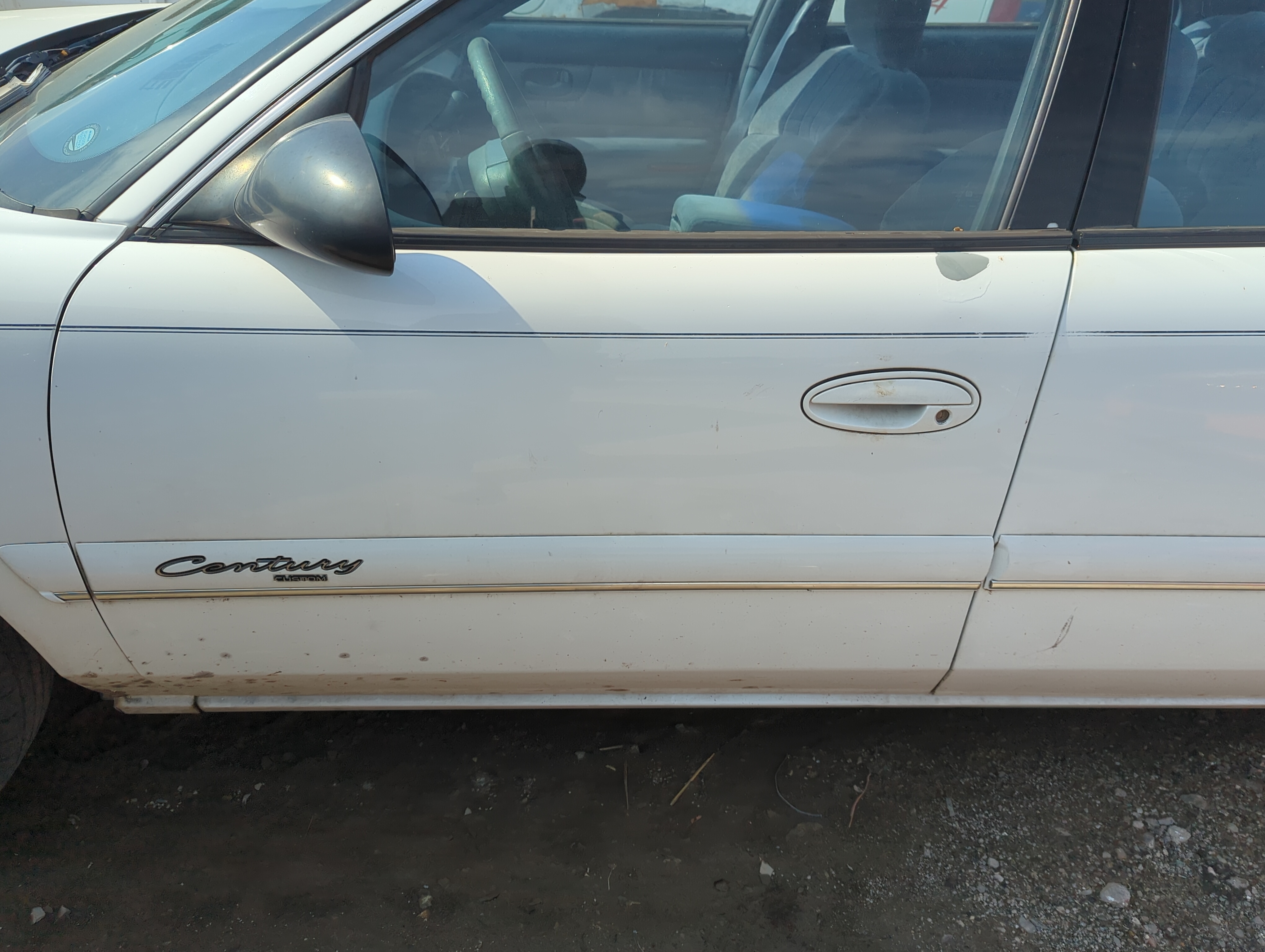 Picture of 1997-2005 Buick Century Driver Front Door Oem 901438