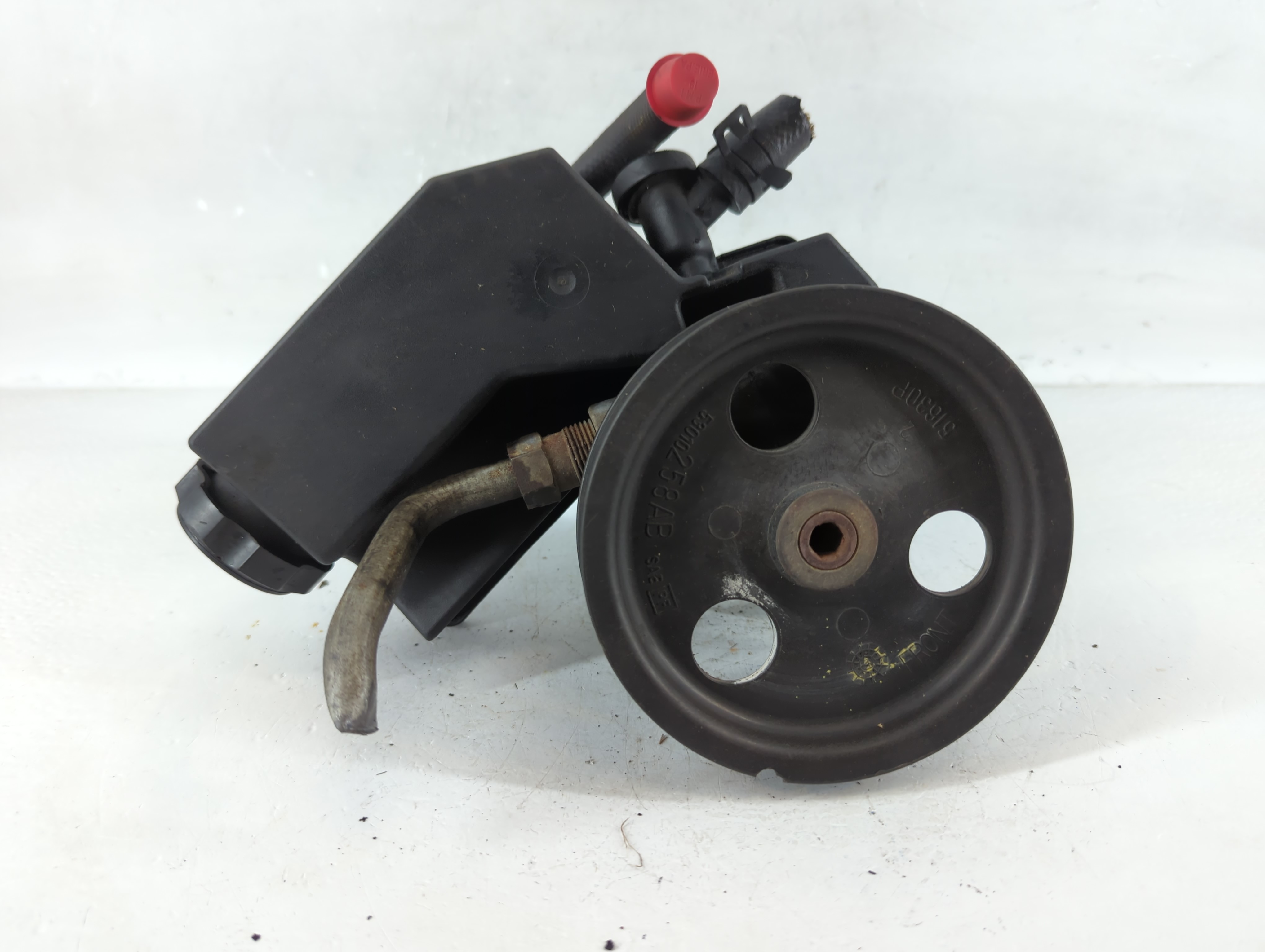 2001-2004 Jeep Grand Cherokee Power Steering Column Pump Oem 901789 - Oemusedautoparts1.com