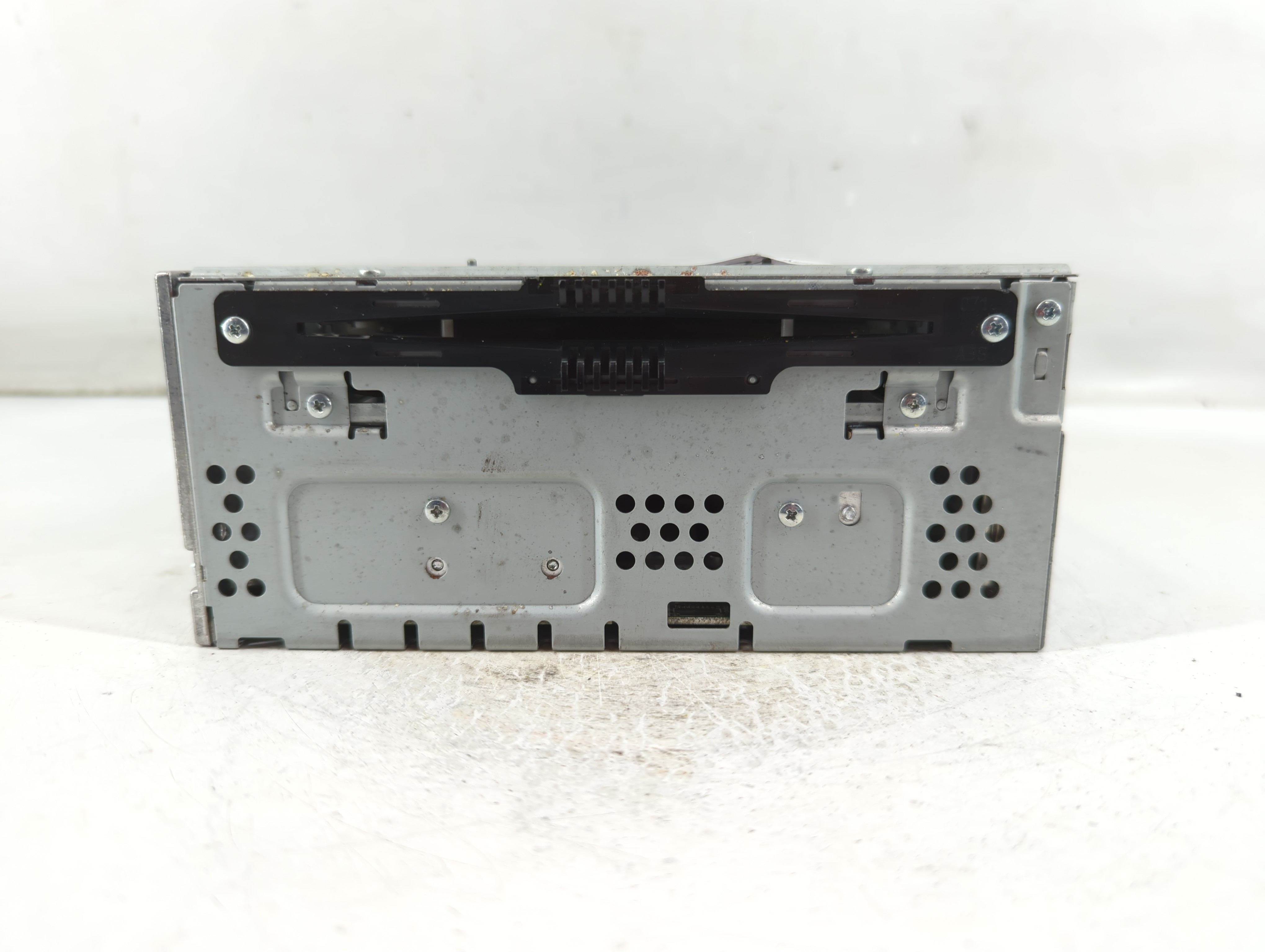 2013-2013 Lincoln Mks Am Fm Cd Player Radio Receiver 901808 - Oemusedautoparts1.com