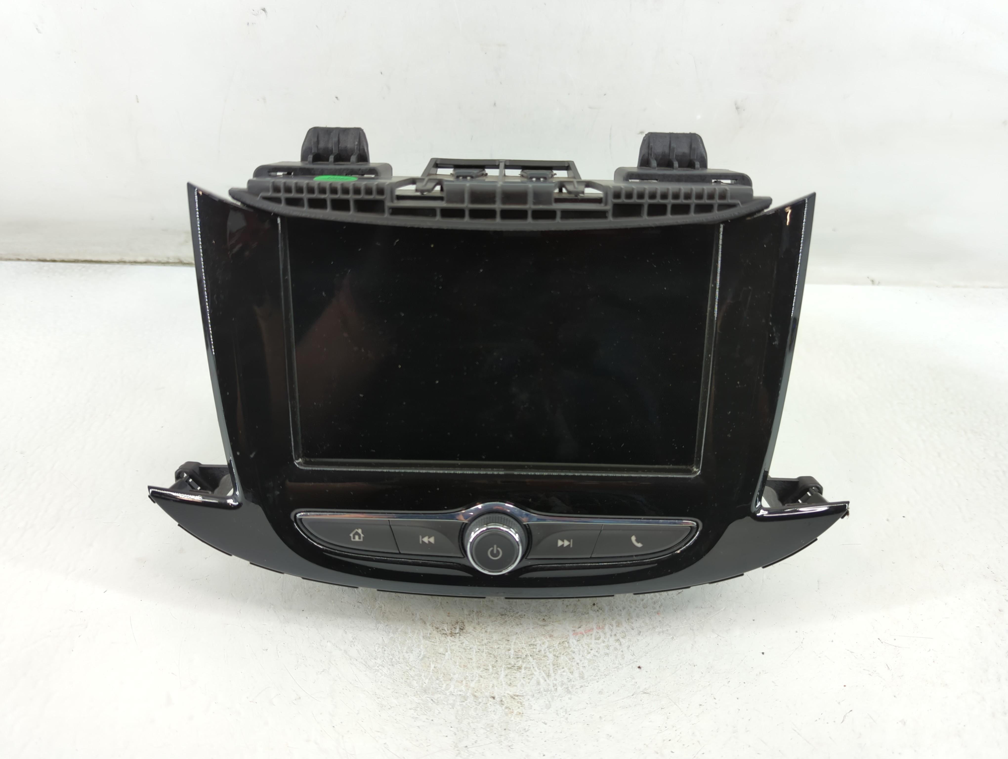 2018-2019 Chevrolet Trax Am Fm Cd Player Radio Receiver 901809 - Oemusedautoparts1.com