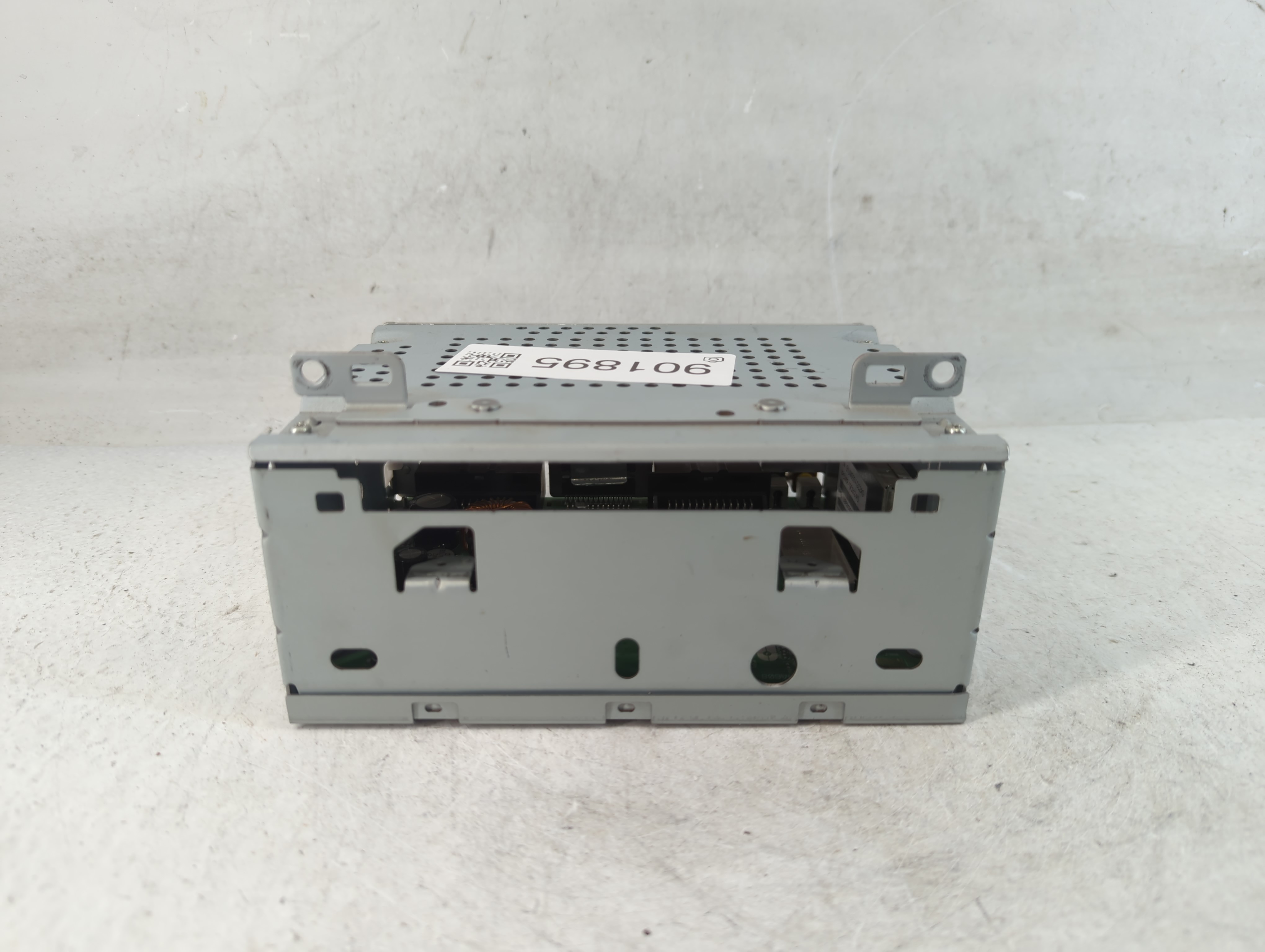 2018-2018 Ford Focus Am Fm Cd Player Radio Receiver 901895 - Oemusedautoparts1.com