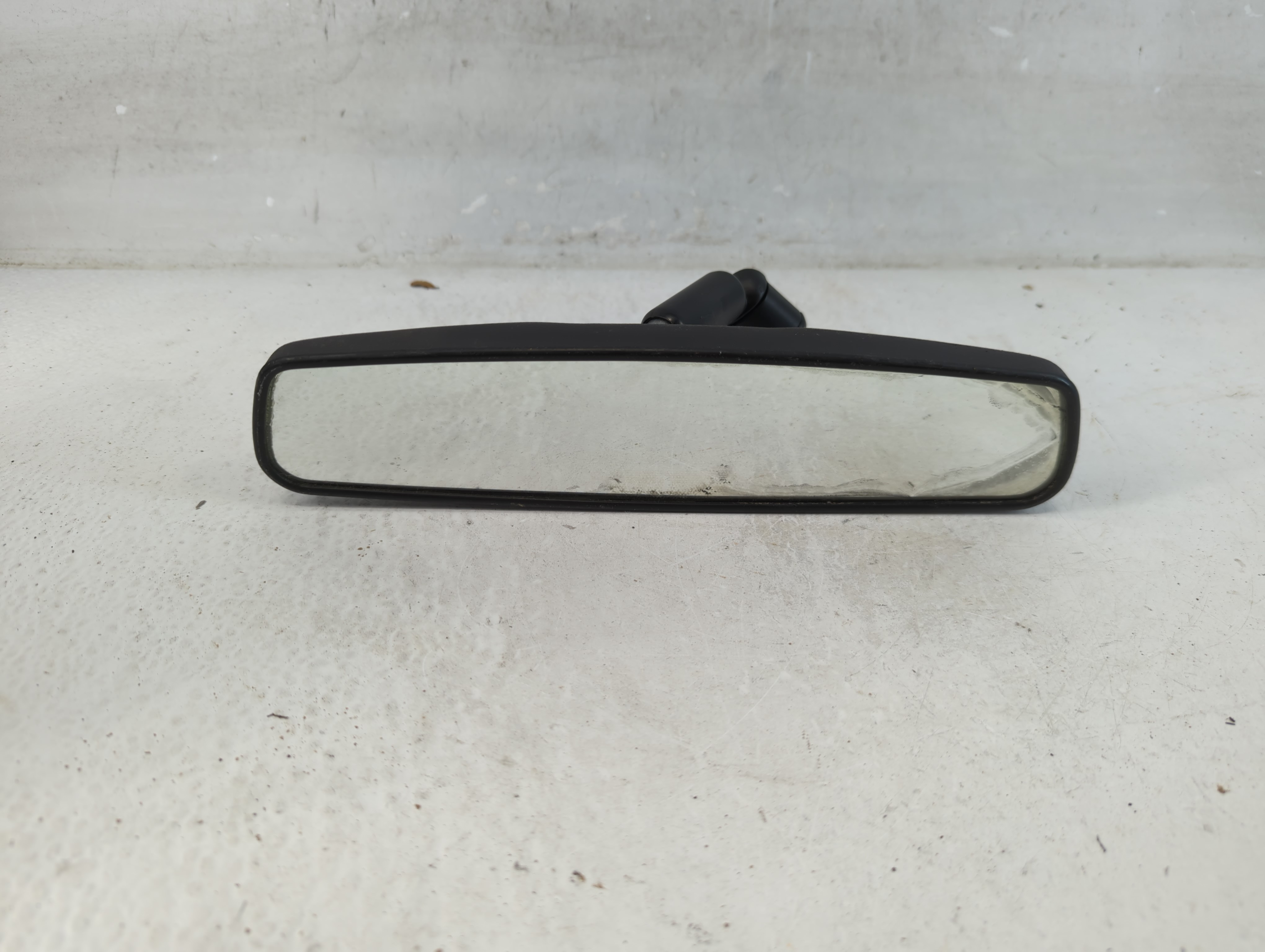 2011 Hyundai Sonata Interior Rear View Mirror Oem 901954 - Oemusedautoparts1.com