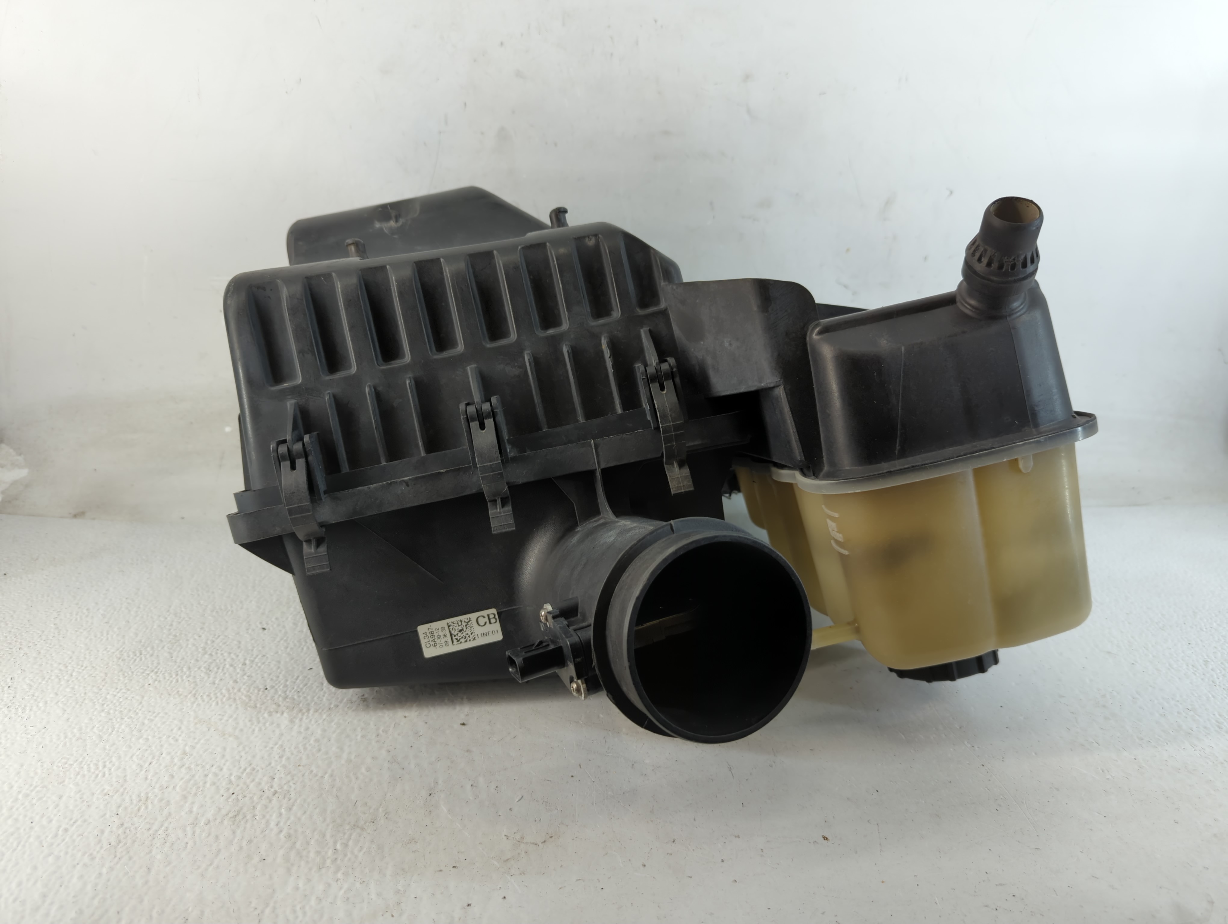 Picture of 2011-2014 Ford F-150 Air Cleaner Intake-duct Hose Tube 901968