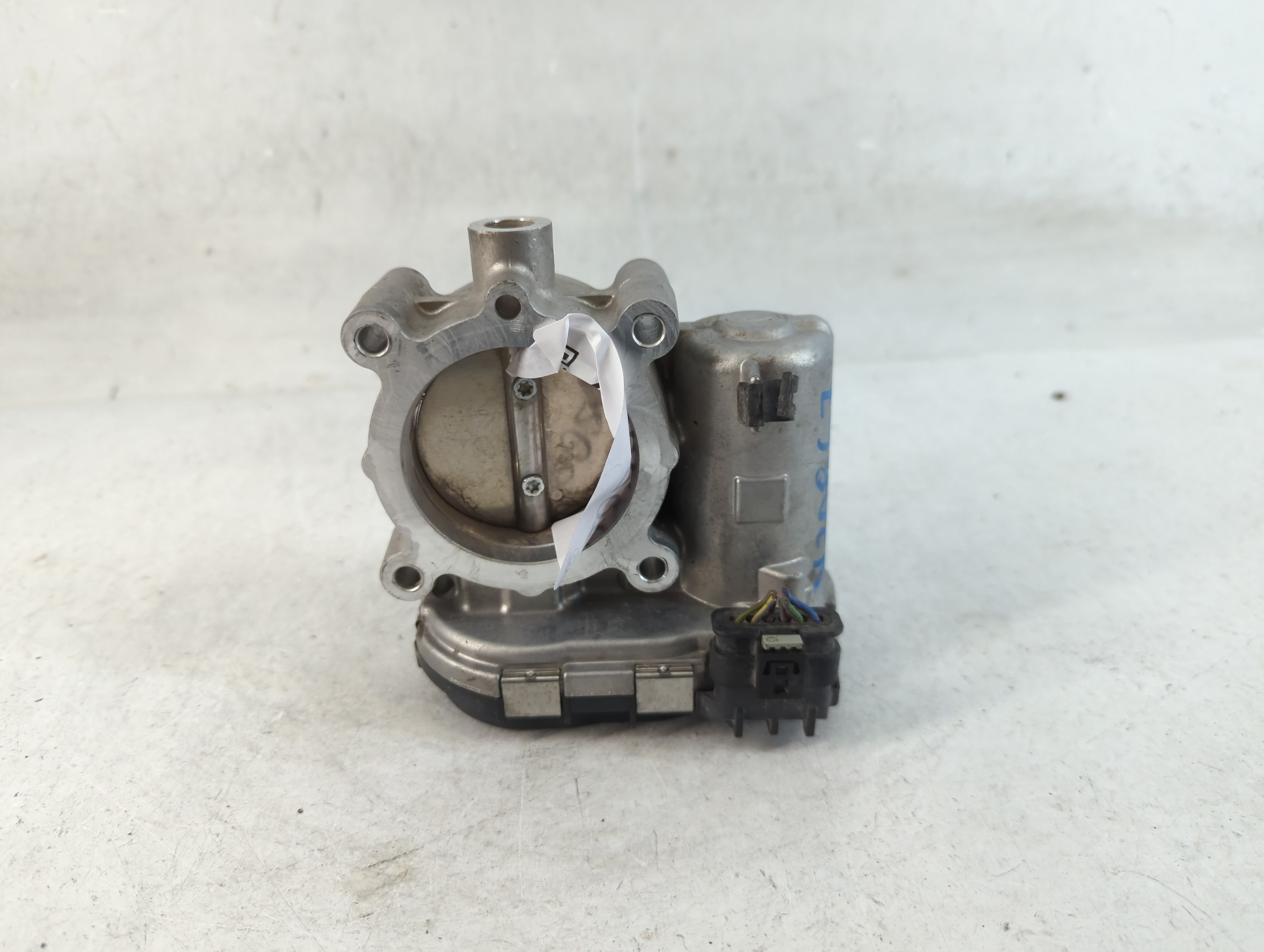 2015-2020 Mercedes-benz Gla250 Throttle Body 902059 - Oemusedautoparts1.com