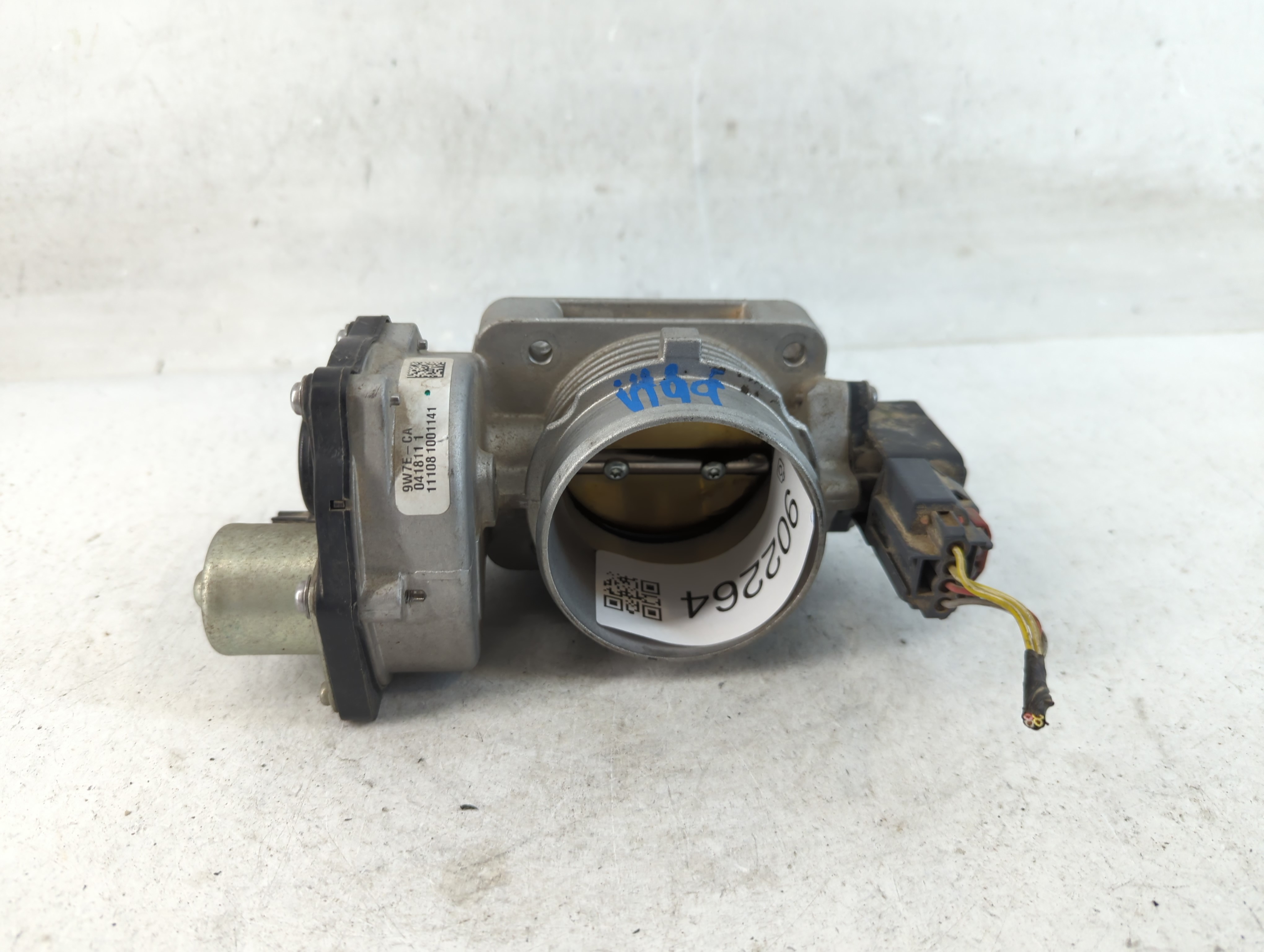 2005-2011 Ford Crown Victoria Throttle Body 902264 - Oemusedautoparts1.com