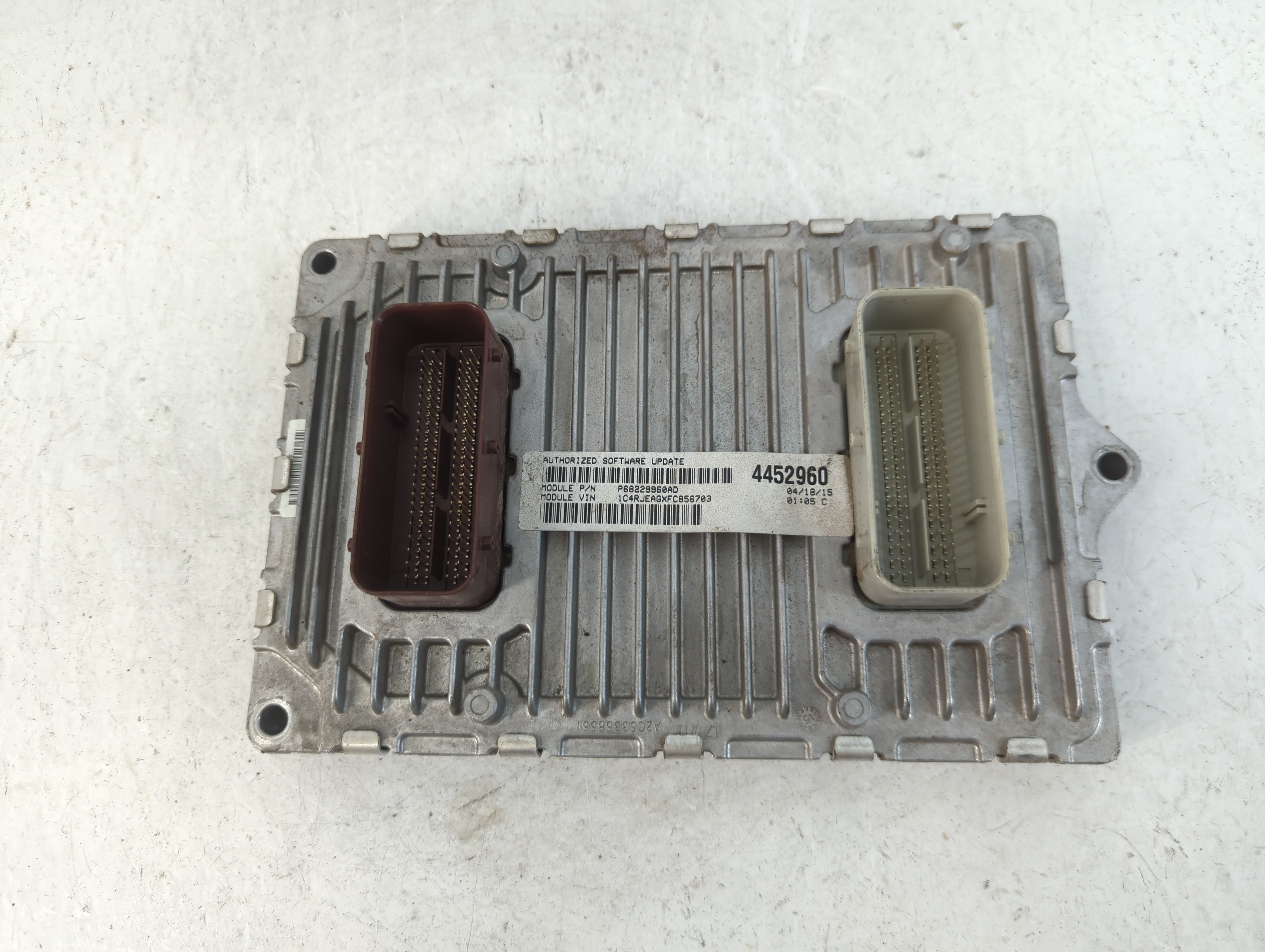 2015-2015 Jeep Grand Cherokee Engine Control Computer Ecu Pcm Ecm Pcu Oem 902357 - Oemusedautoparts1.com