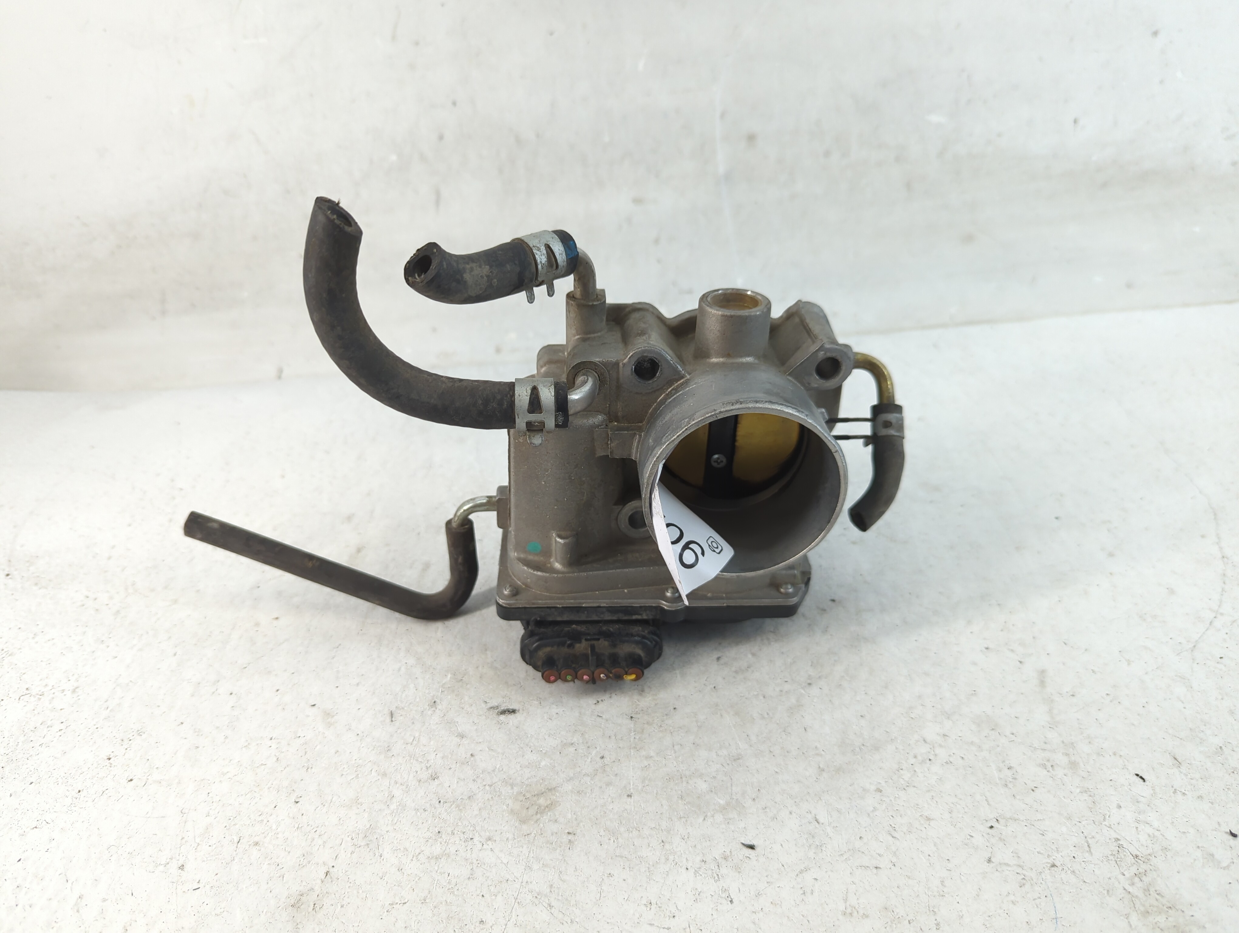 2007-2011 Toyota Camry Throttle Body 902361 - Oemusedautoparts1.com