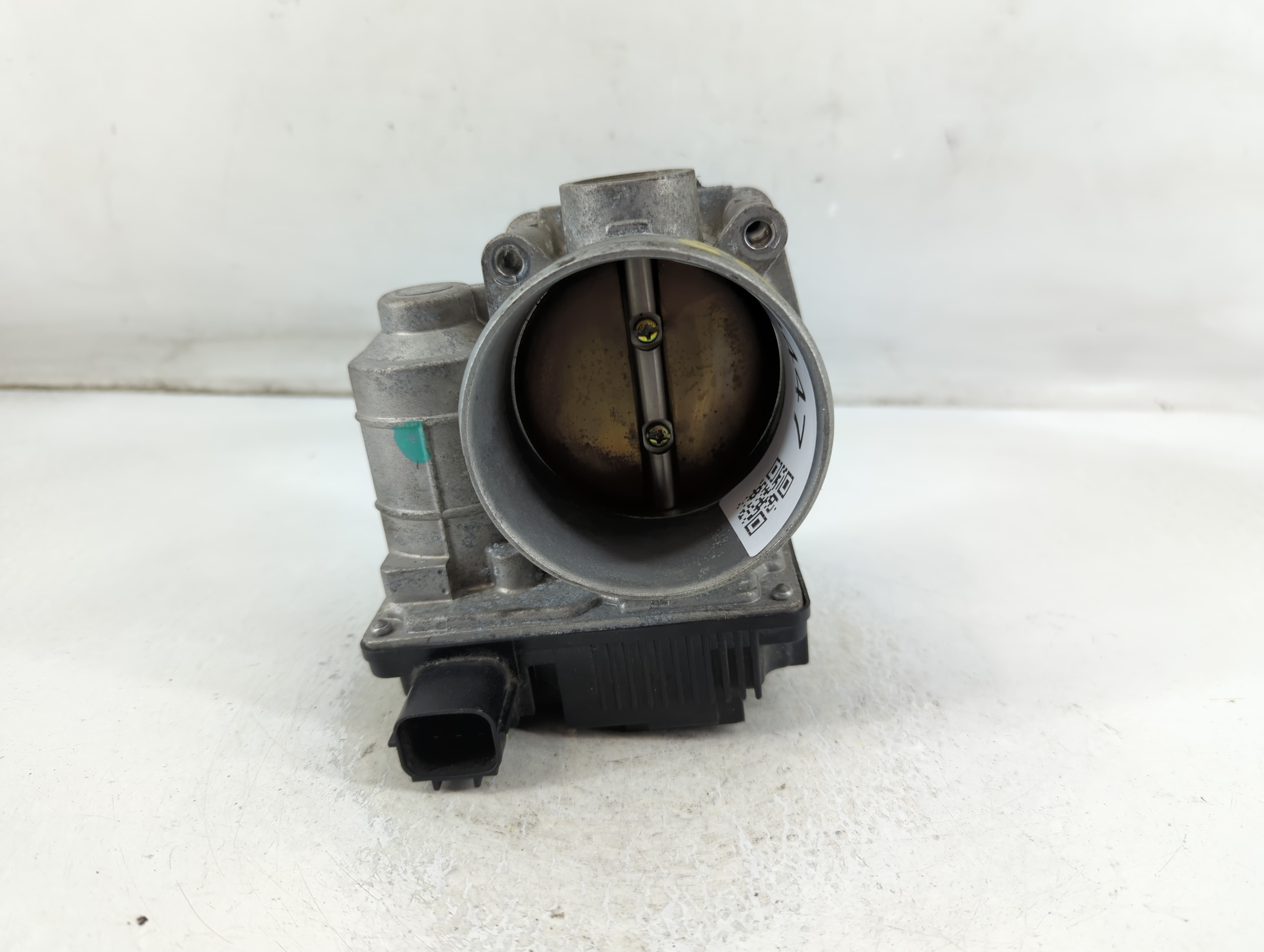 2006-2006 Infiniti M35 Throttle Body 902447 - Oemusedautoparts1.com