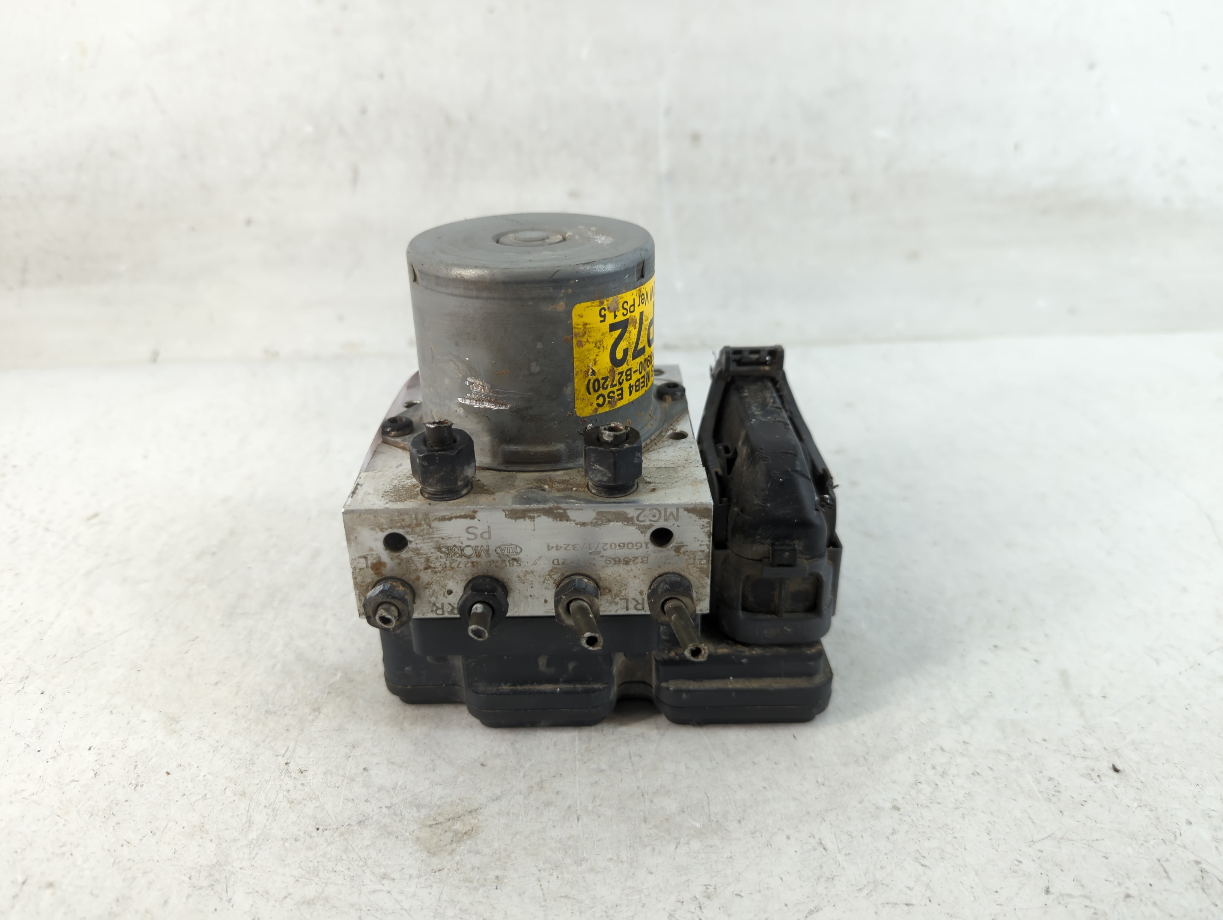 2016-2016 Kia Soul Abs Pump Control Module 902550 - Oemusedautoparts1.com