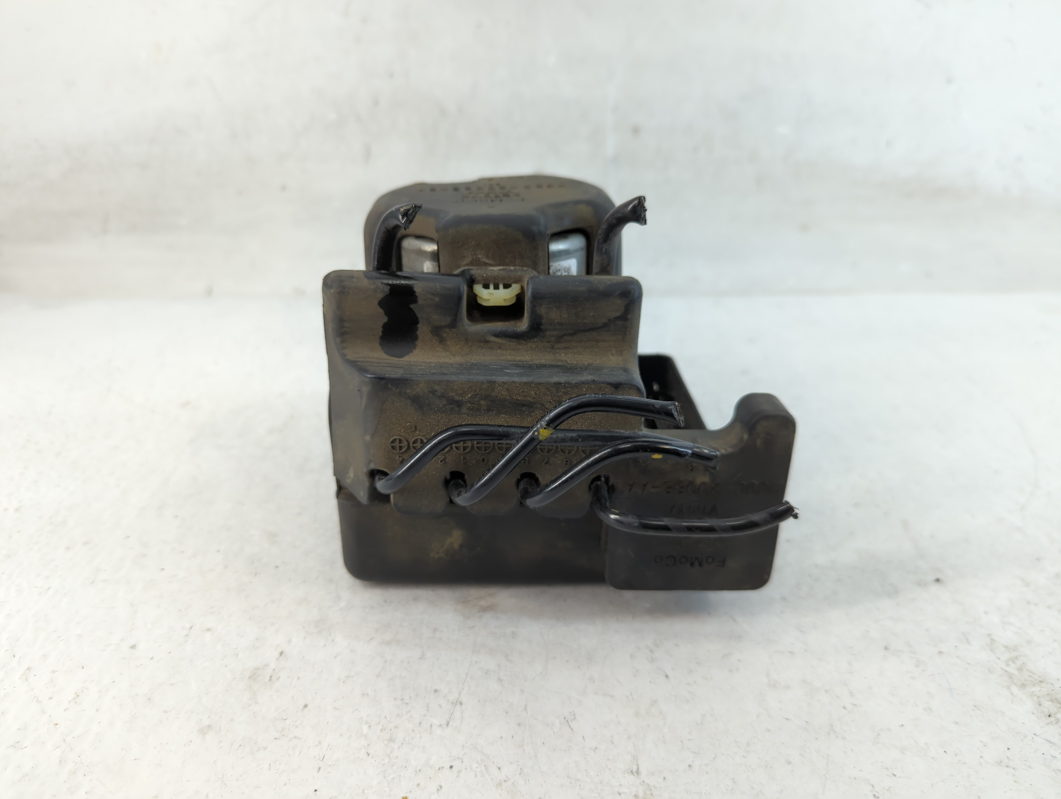 2019-2020 Ford Fusion Abs Pump Control Module 902551 - Oemusedautoparts1.com