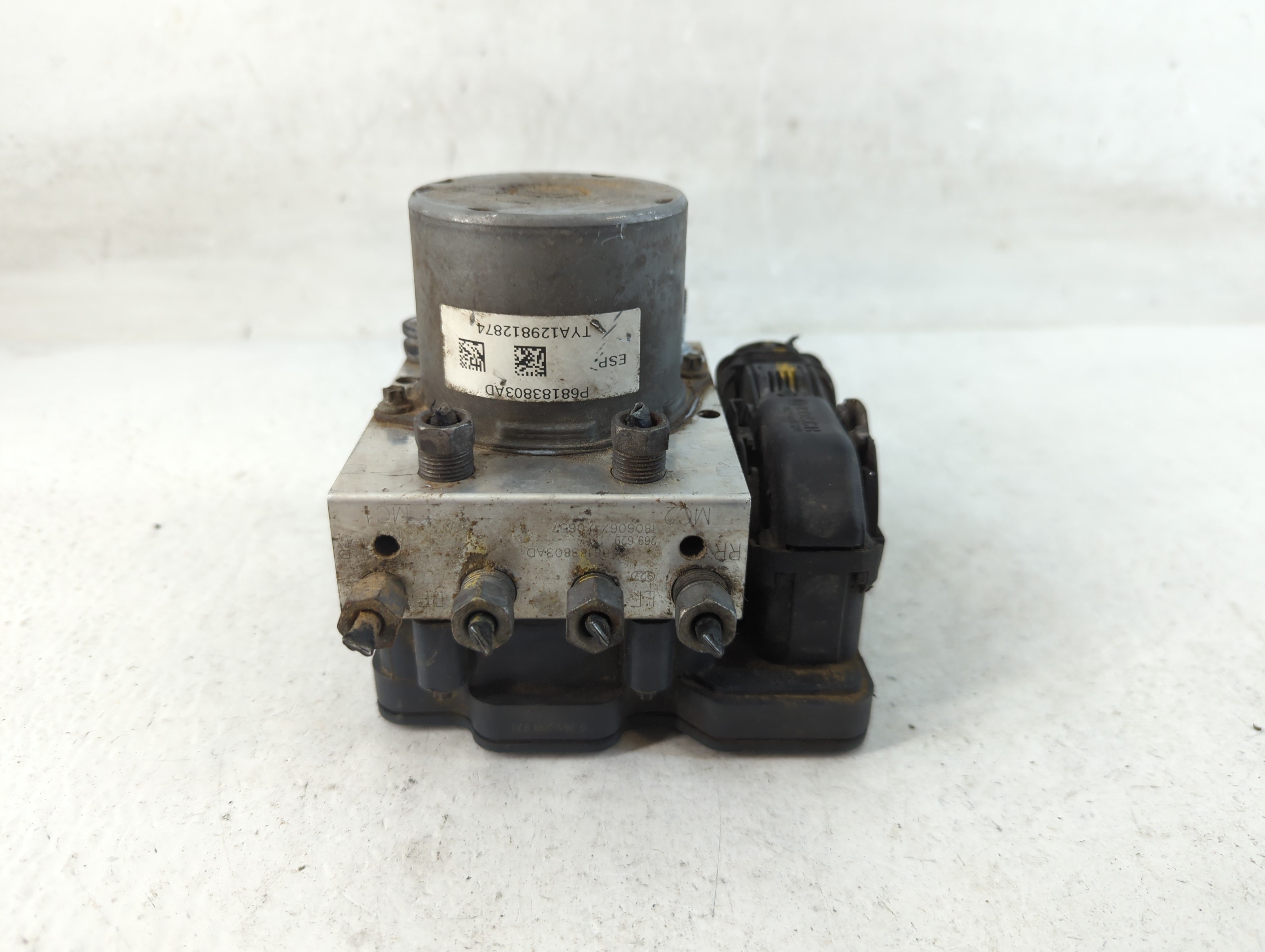 2015-2020 Dodge Grand Caravan Abs Pump Control Module 902614 - Oemusedautoparts1.com