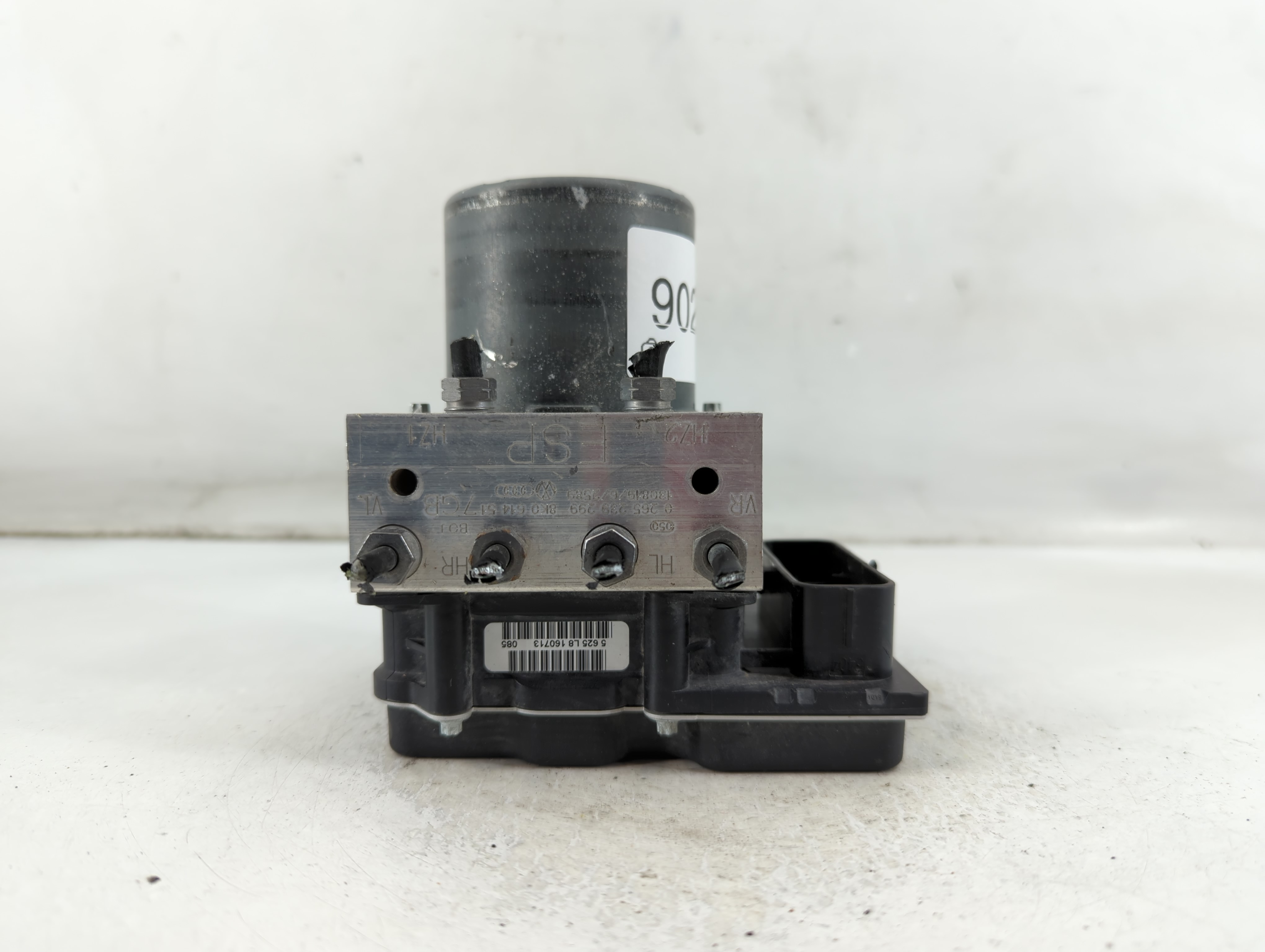 Picture of 2014-2016 Audi A4 Abs Pump Control Module 902649