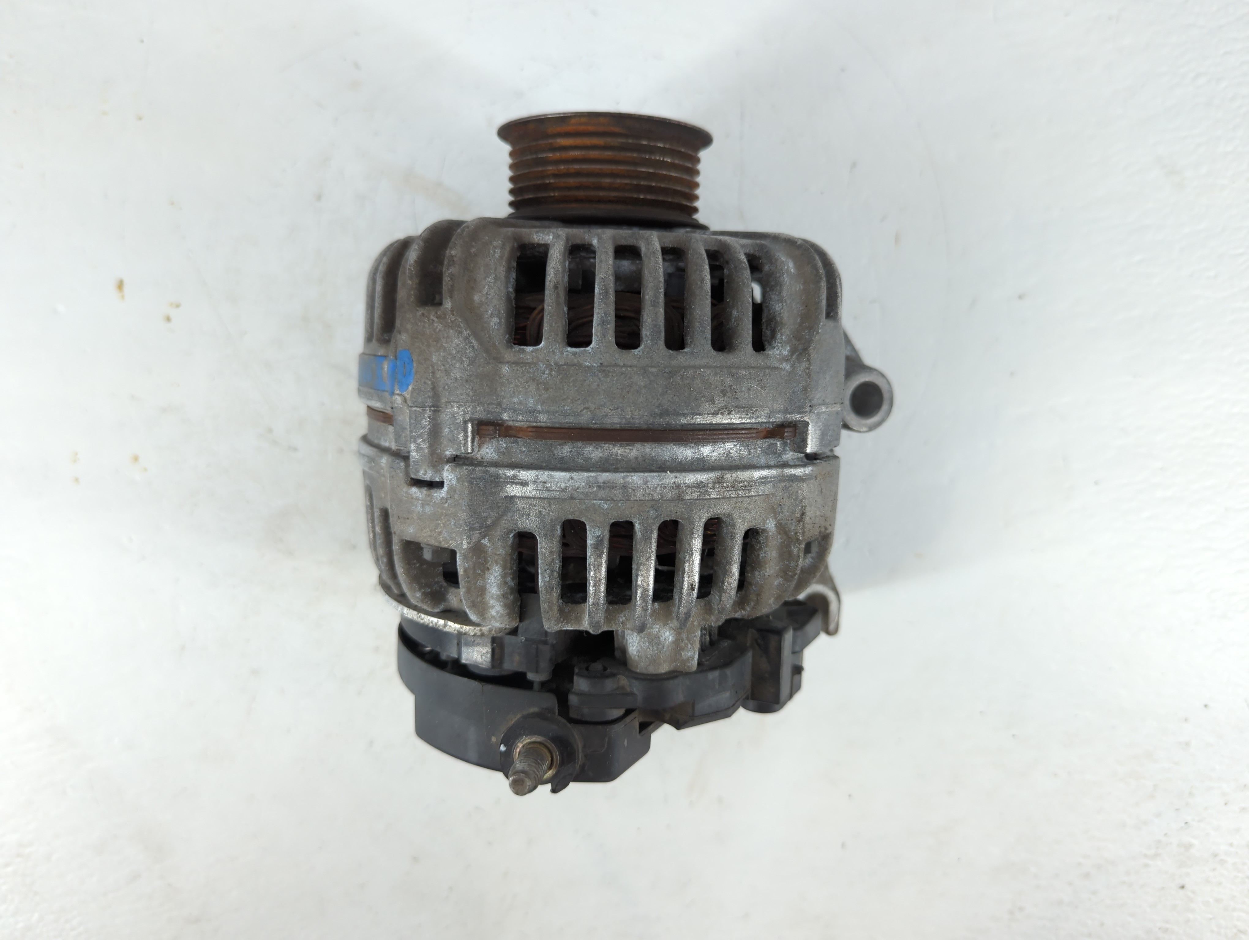 2003 Chevrolet Impala Alternator Generator Charging Assembly Engine Oem 902667 - Oemusedautoparts1.com