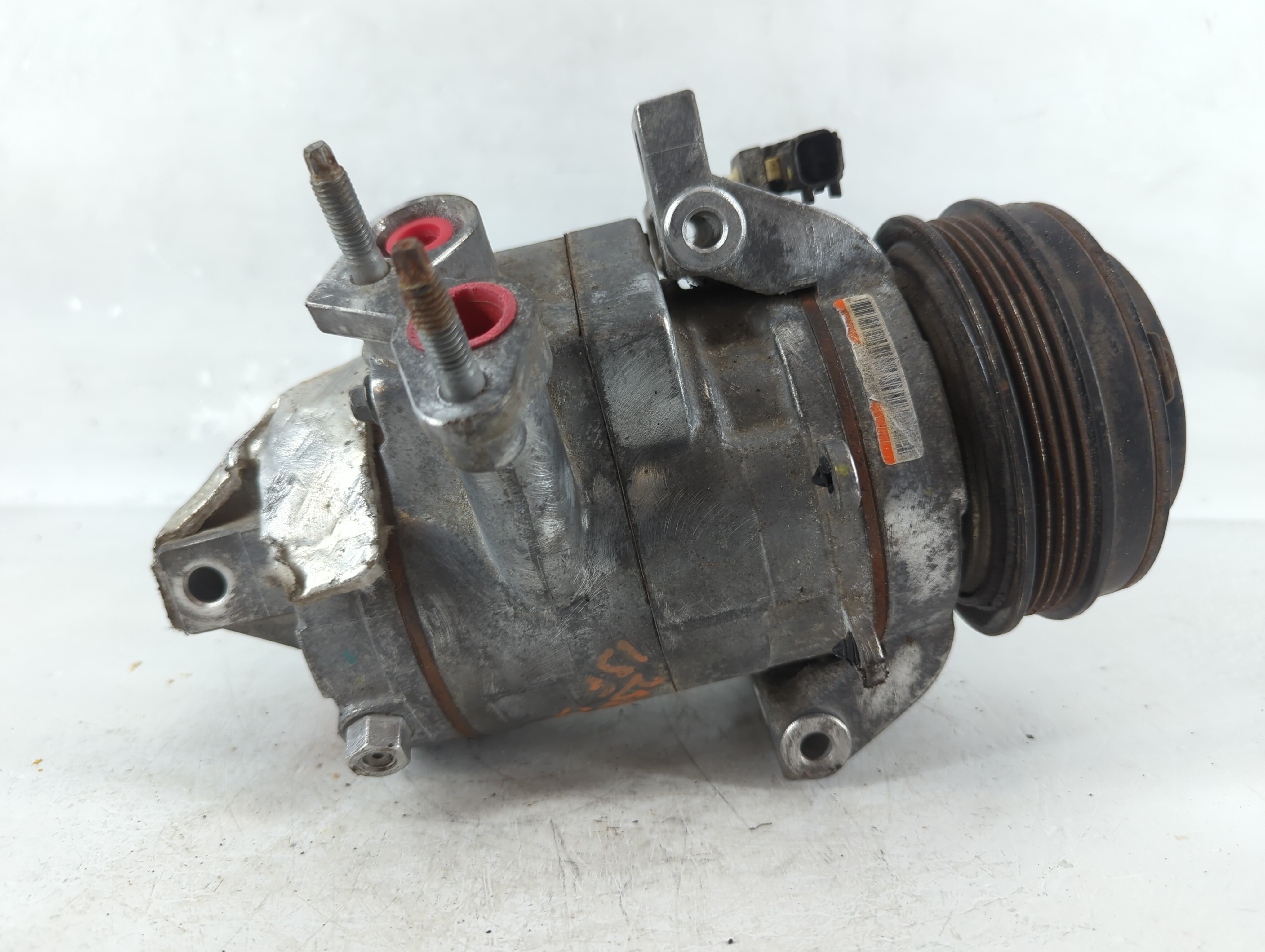 2015-2016 Ford F-150 Air Conditioning A/c Ac Compressor Oem 902668 - Oemusedautoparts1.com