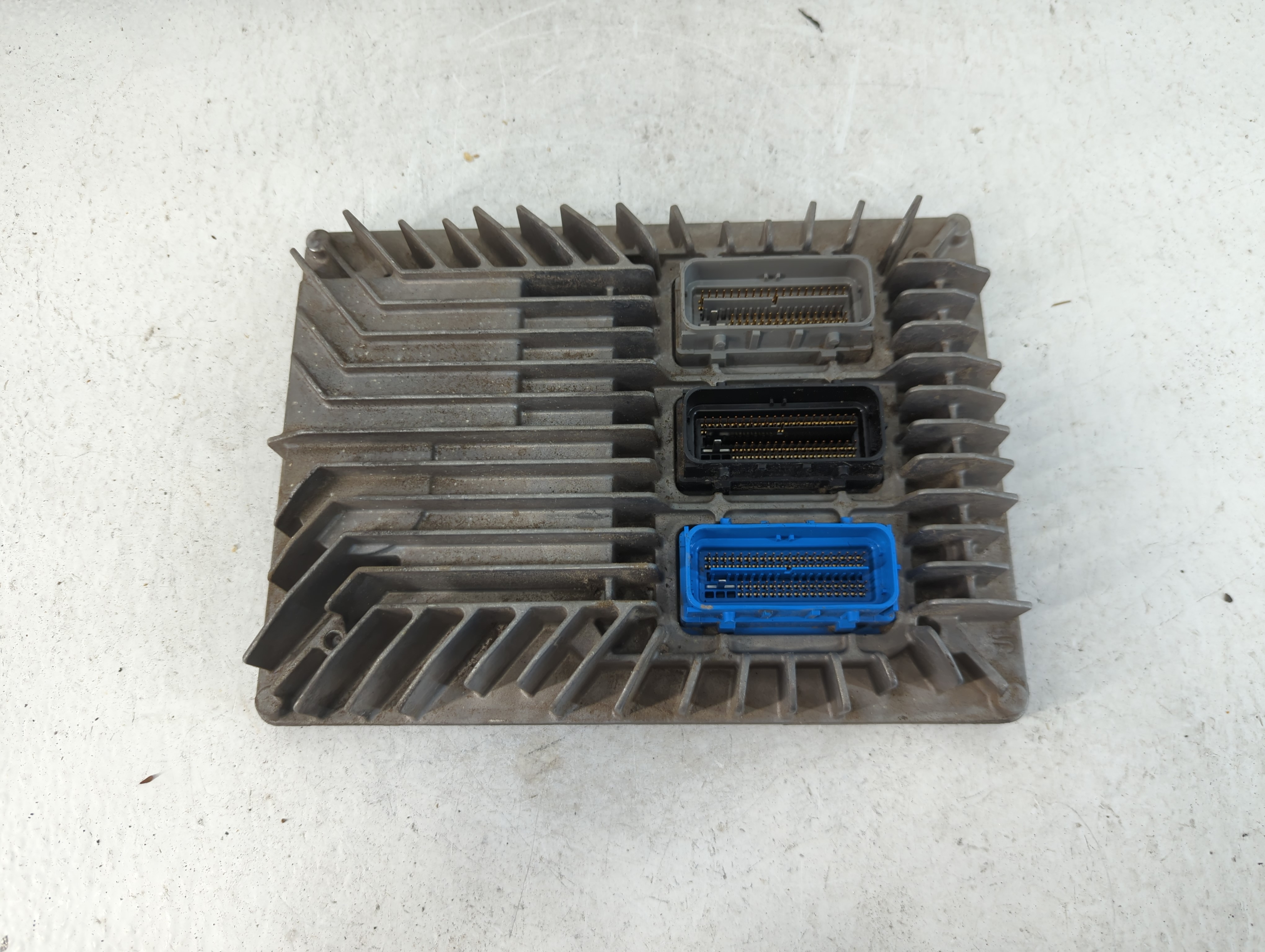 2011-2011 Buick Regal Engine Control Computer Ecu Pcm Ecm Pcu Oem 902684 - Oemusedautoparts1.com