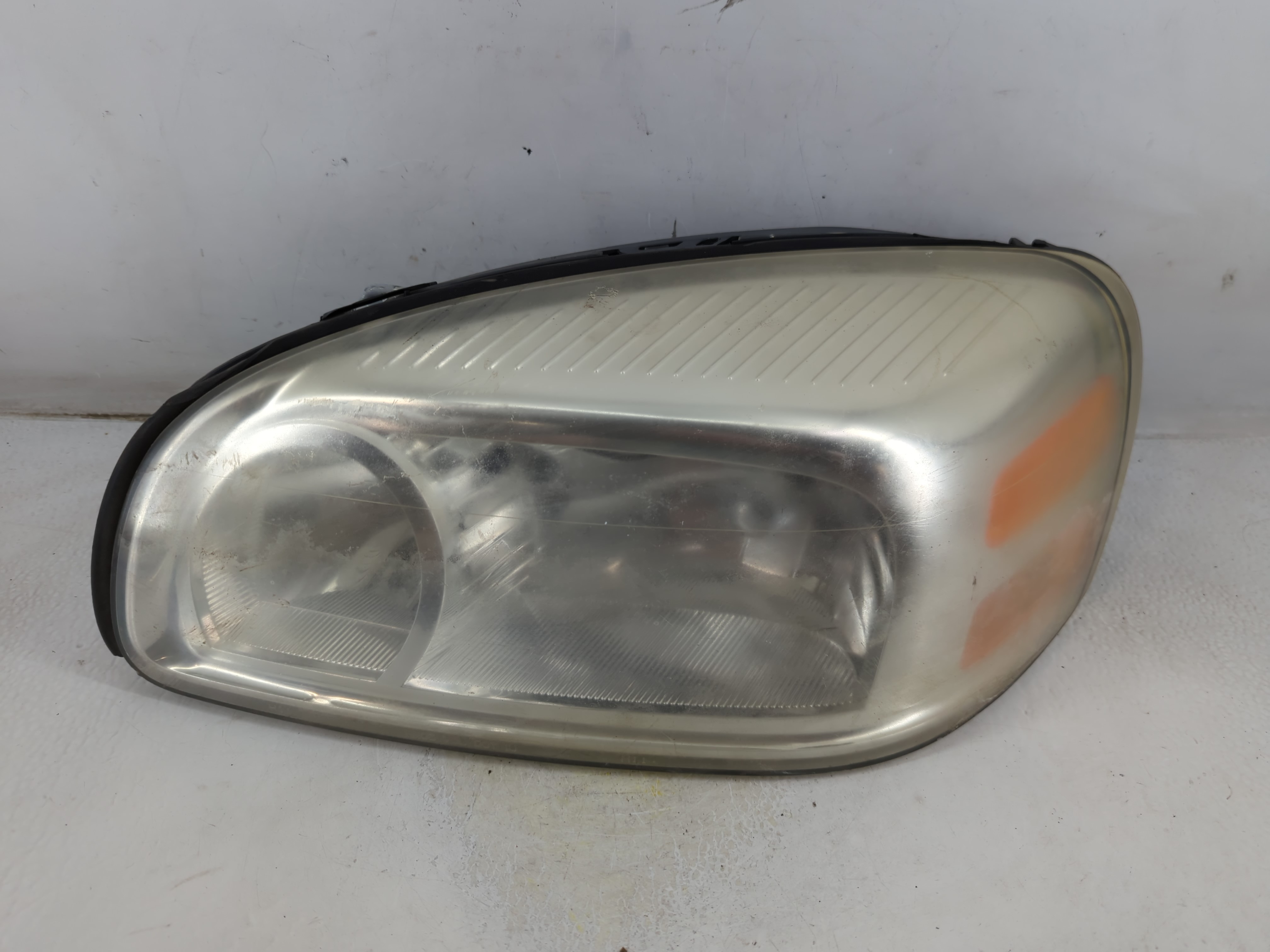 Picture of 2005-2007 Buick Terraza Driver Left Oem Head Light Headlight Lamp 902953