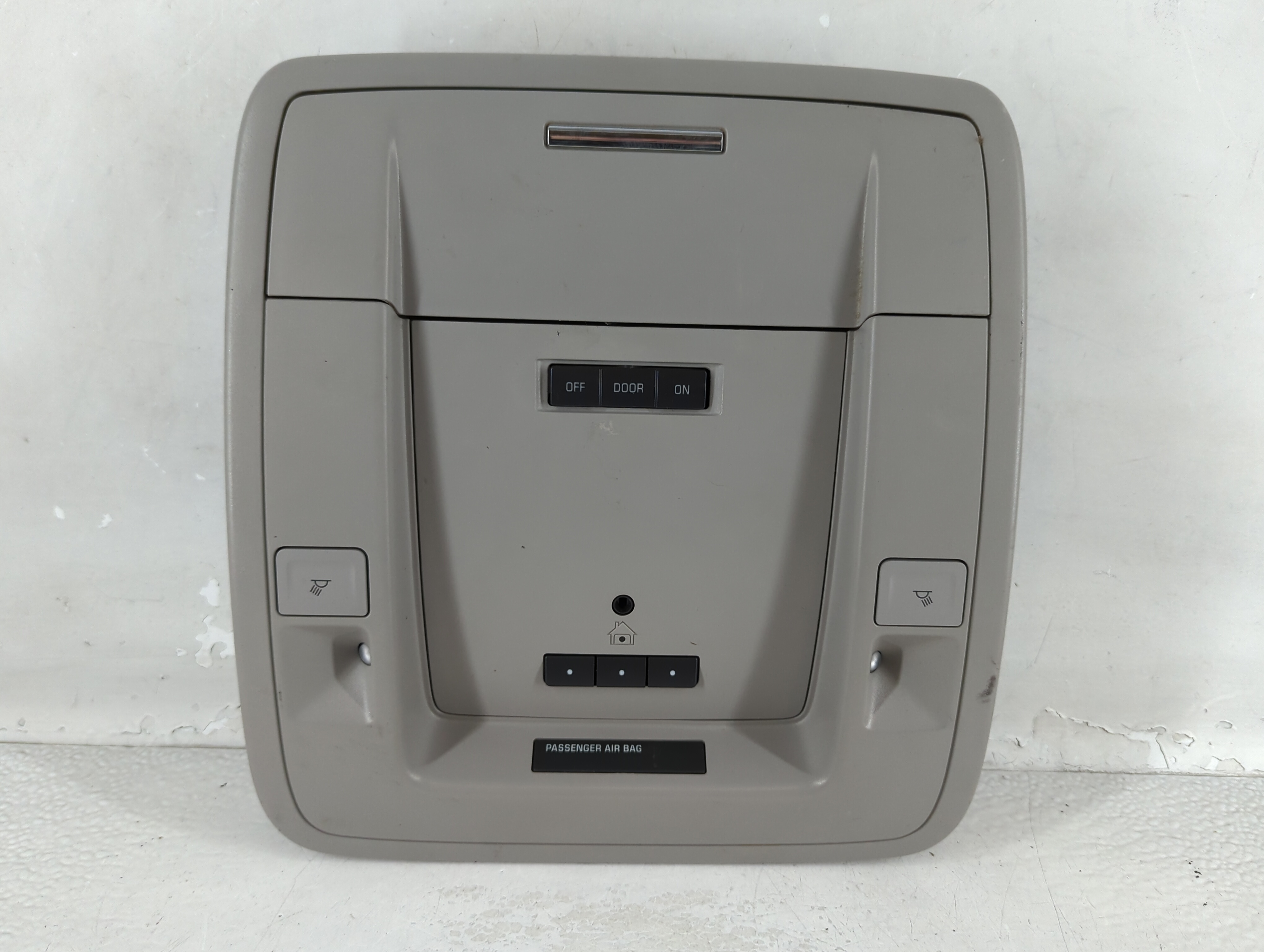 Picture of 2014-2019 Gmc Sierra 1500 Overhead Roof Console Interior Dome Light 903167