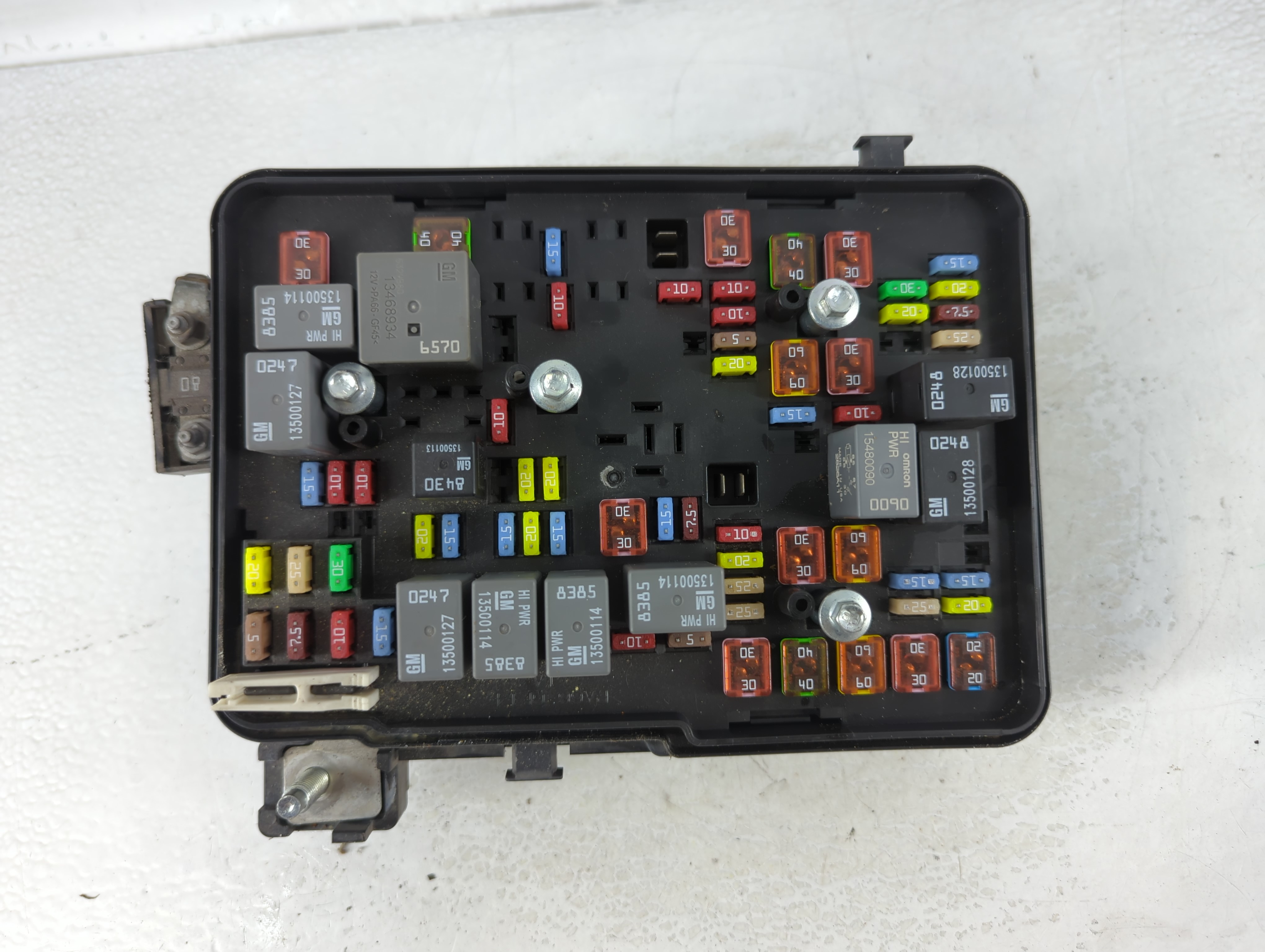 2013-2016 Gmc Terrain Fusebox Fuse Box Relay Module 903269 - Oemusedautoparts1.com