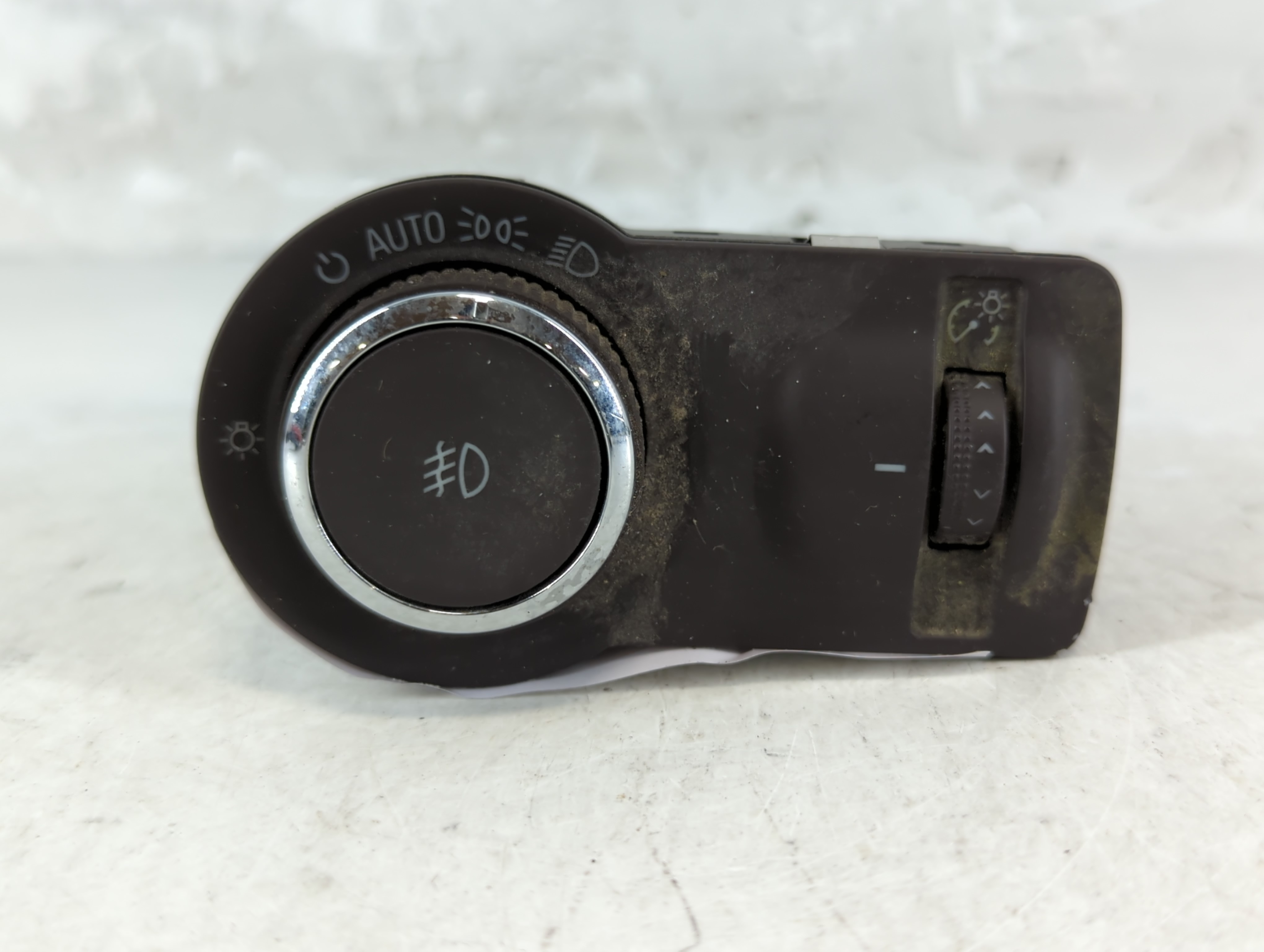 Picture of 2014-2017 Buick Regal Headlight Head Light Switch Lamp Control 903478